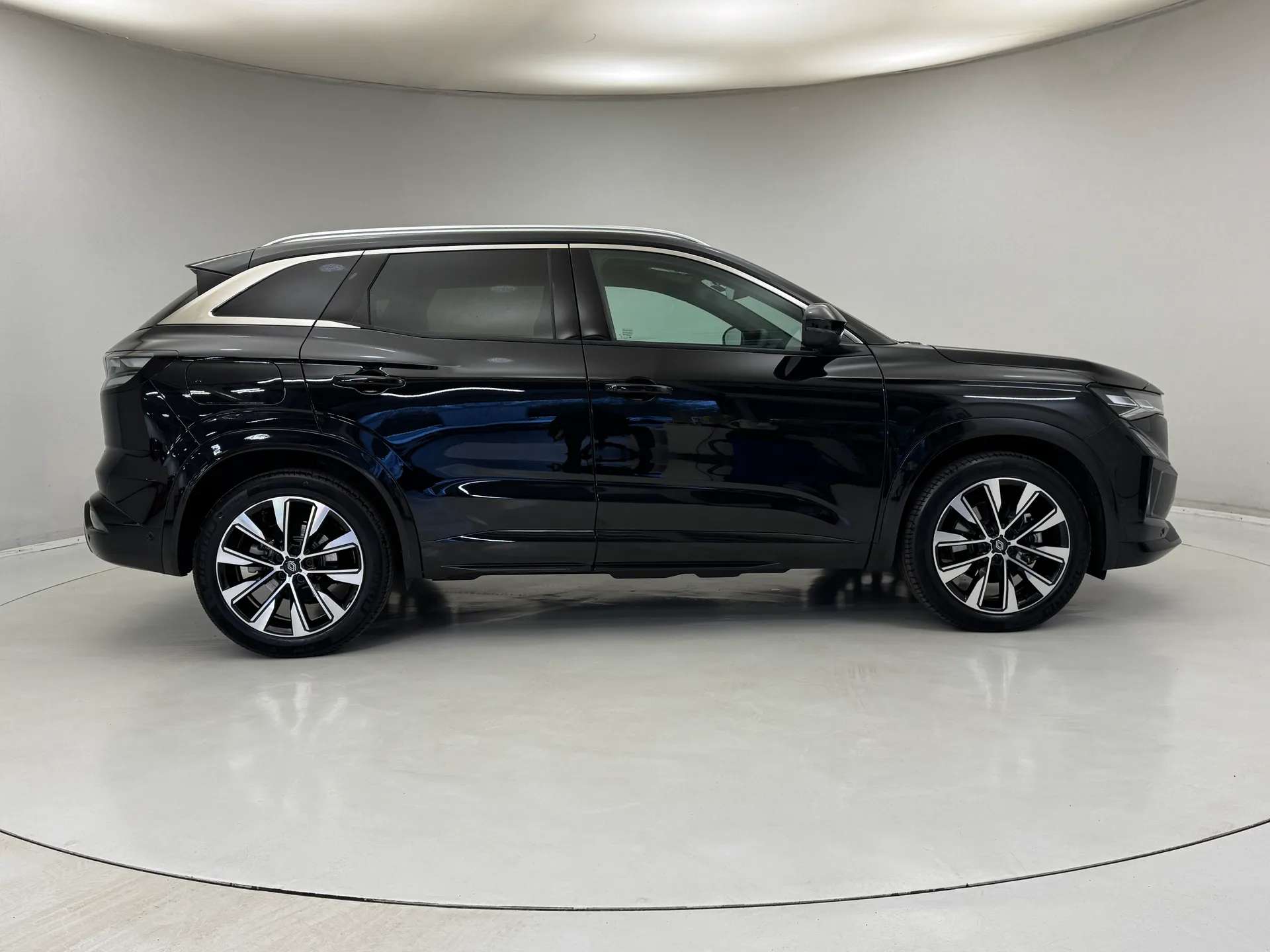 2025 RENAULT AUSTRAL 2025 RENAULT AUSTRAL