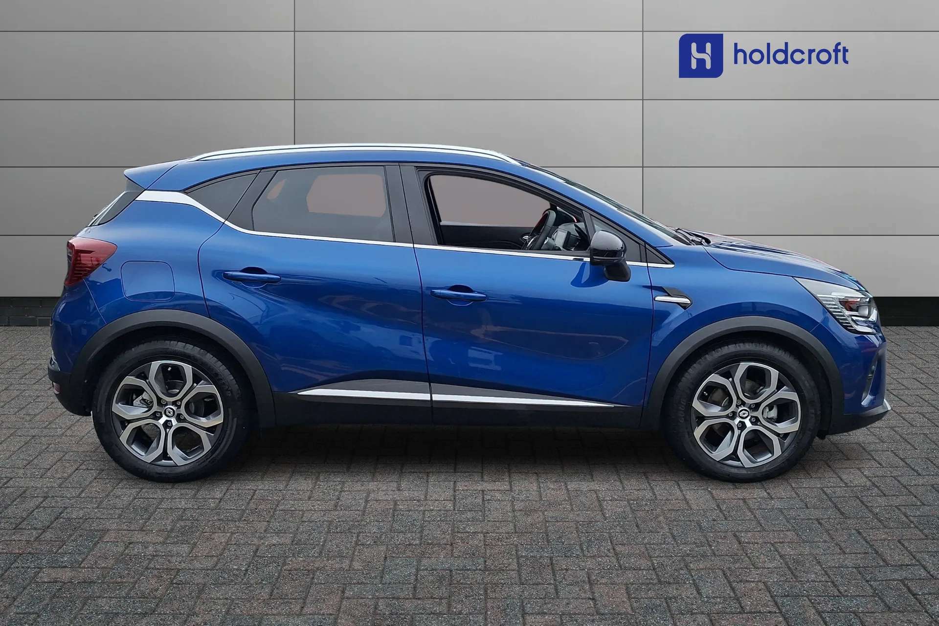 2024 RENAULT CAPTUR 2024 RENAULT CAPTUR