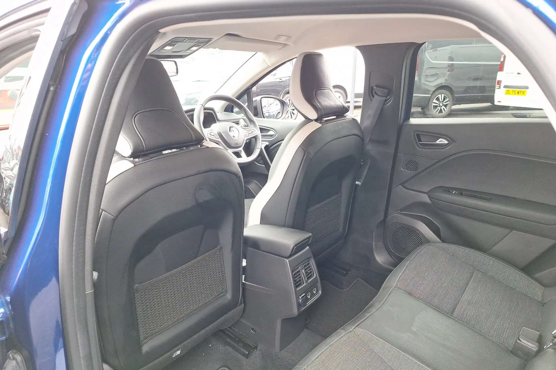 2024 RENAULT CAPTUR 2024 RENAULT CAPTUR