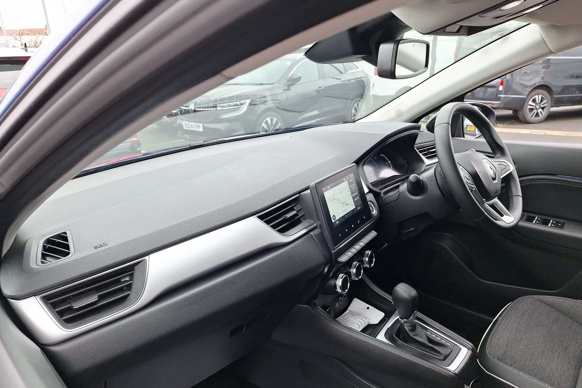 2024 RENAULT CAPTUR 2024 RENAULT CAPTUR