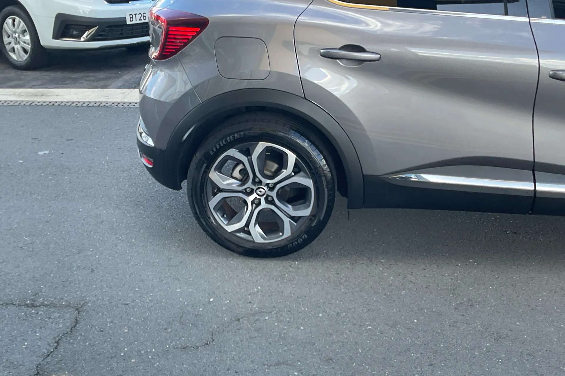 A 2023 RENAULT CAPTUR 1.6 E-Tech full hybrid 145 Techno 5dr Auto A 2023 RENAULT CAPTUR 1.6 E-Tech full hybrid 145 Techno 5dr Auto