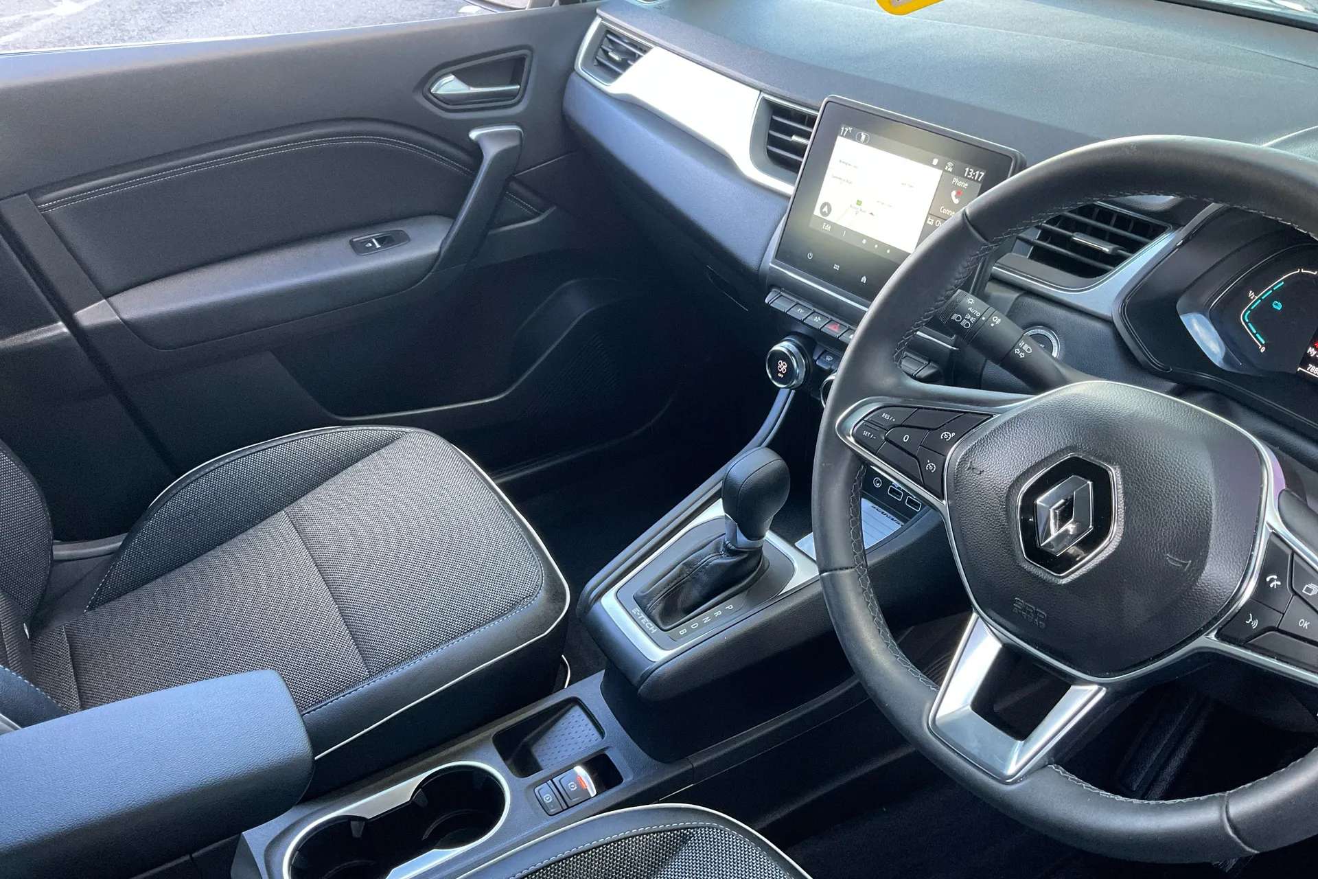 2023 RENAULT CAPTUR 2023 RENAULT CAPTUR