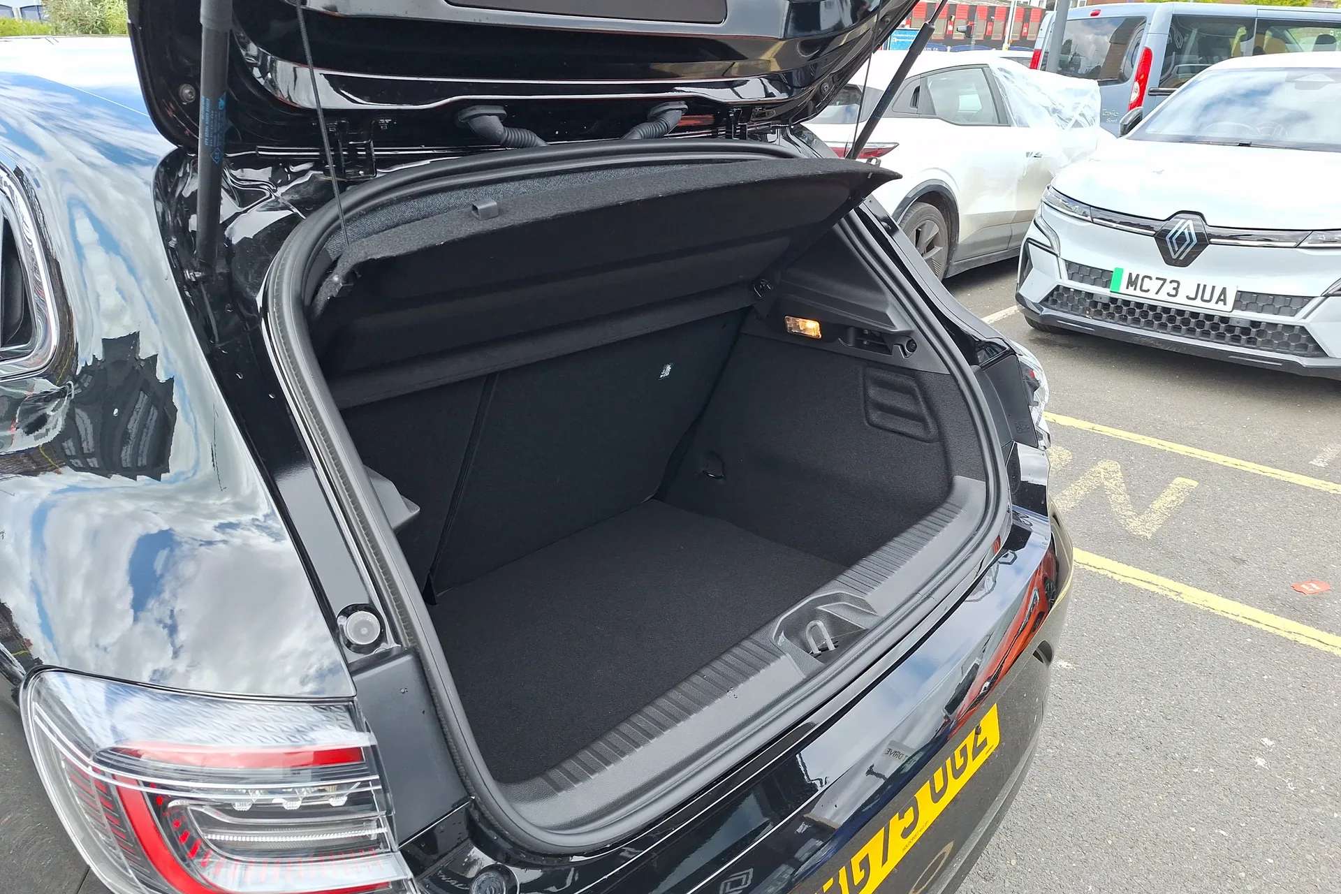 2025 RENAULT CLIO 2025 RENAULT CLIO