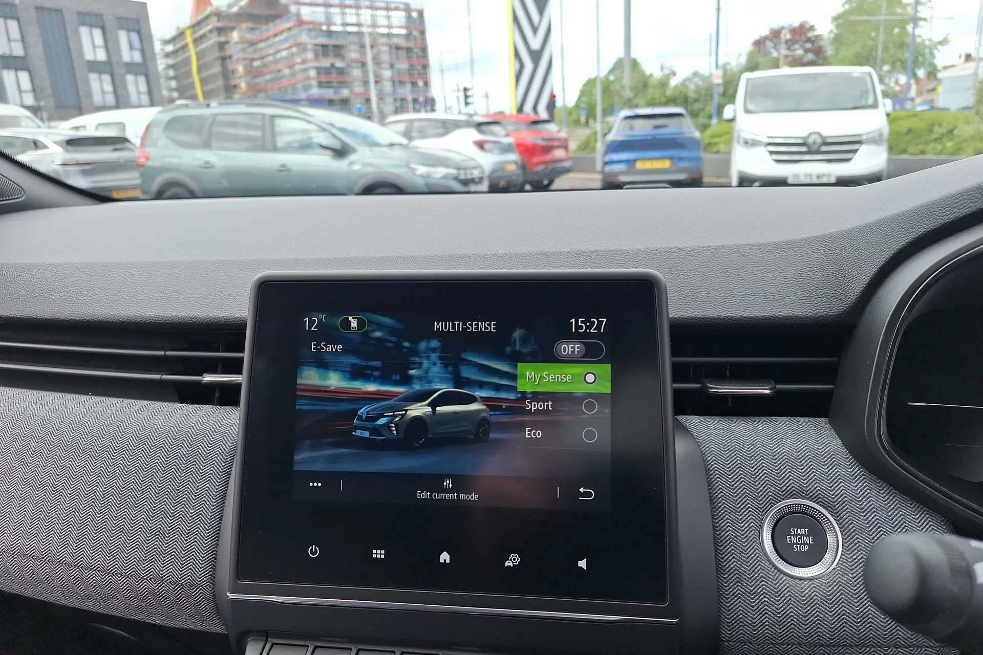 2025 RENAULT CLIO 2025 RENAULT CLIO