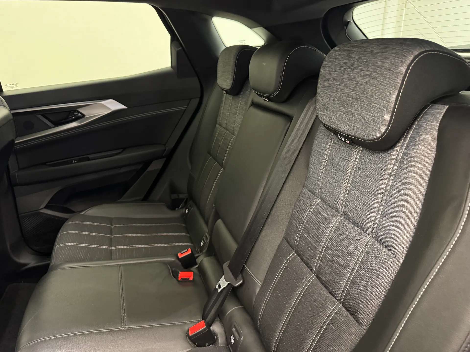 2025 RENAULT AUSTRAL 2025 RENAULT AUSTRAL