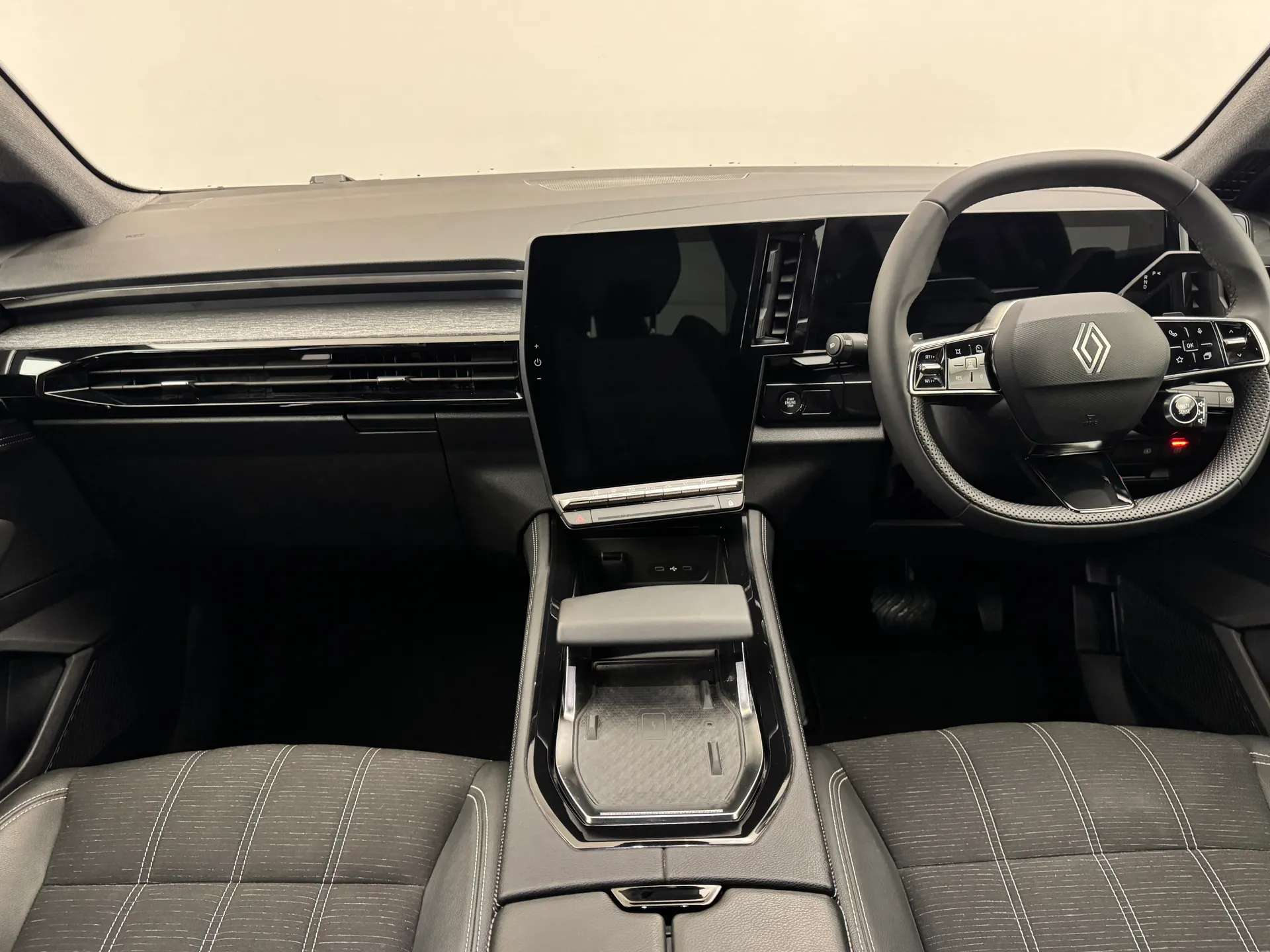 2025 RENAULT AUSTRAL 2025 RENAULT AUSTRAL