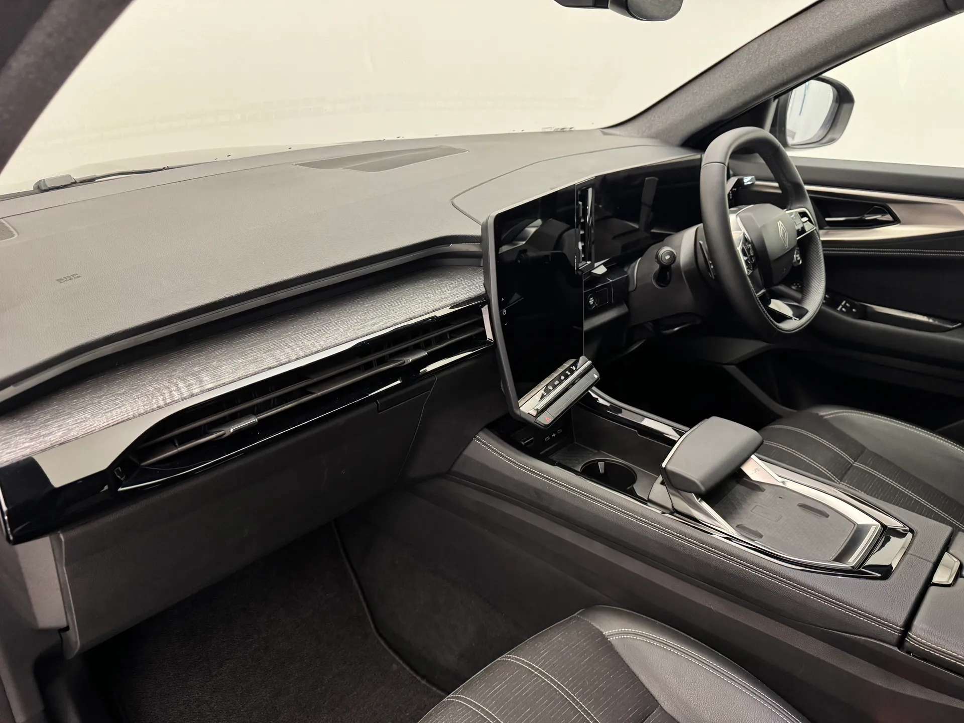 2025 RENAULT AUSTRAL 2025 RENAULT AUSTRAL