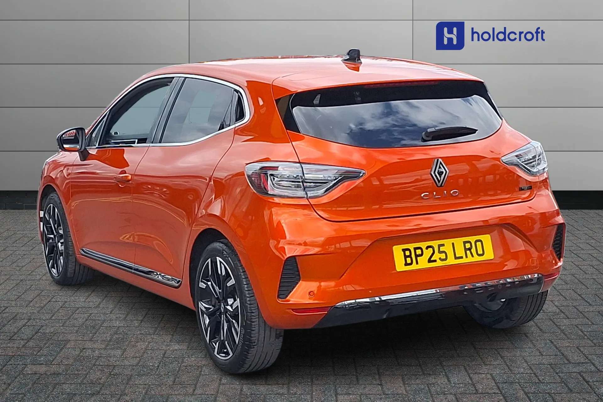 A 2025 RENAULT CLIO 1.6 E-TECH full hybrid 145 Techno 5dr Auto A 2025 RENAULT CLIO 1.6 E-TECH full hybrid 145 Techno 5dr Auto