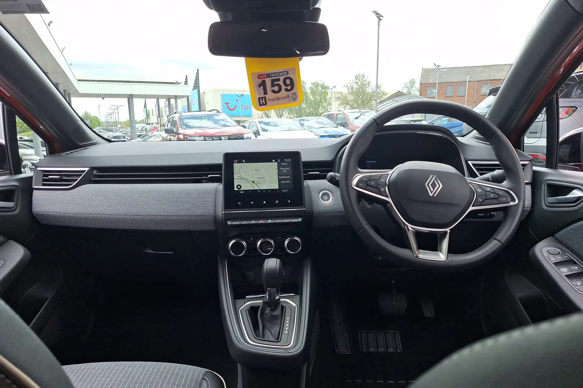 A 2025 RENAULT CLIO 1.6 E-TECH full hybrid 145 Techno 5dr Auto A 2025 RENAULT CLIO 1.6 E-TECH full hybrid 145 Techno 5dr Auto