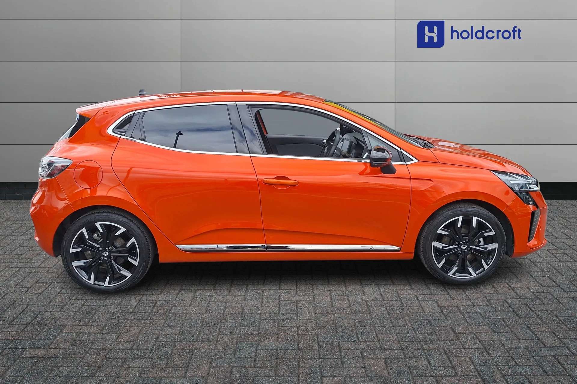 2025 RENAULT CLIO 2025 RENAULT CLIO