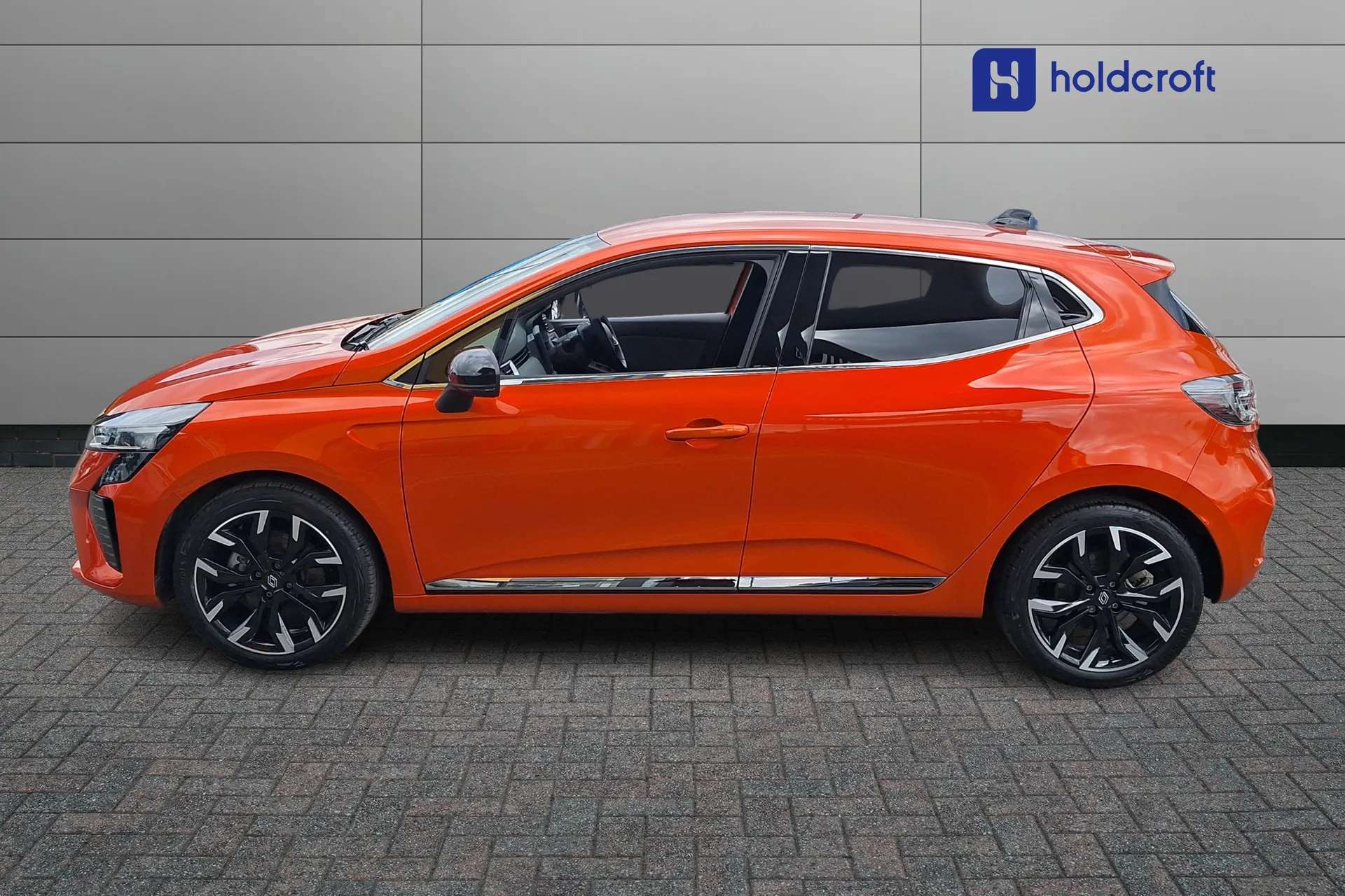 2025 RENAULT CLIO 2025 RENAULT CLIO