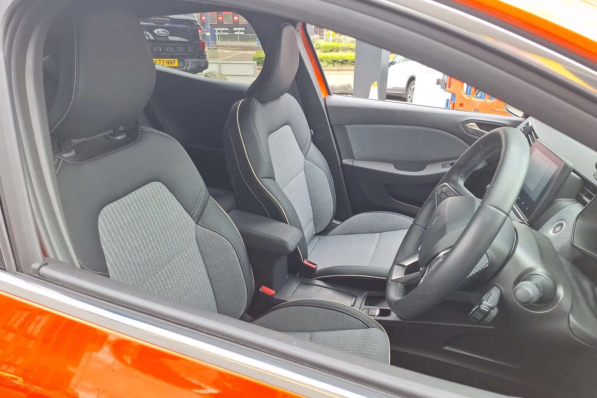 2025 RENAULT CLIO 2025 RENAULT CLIO