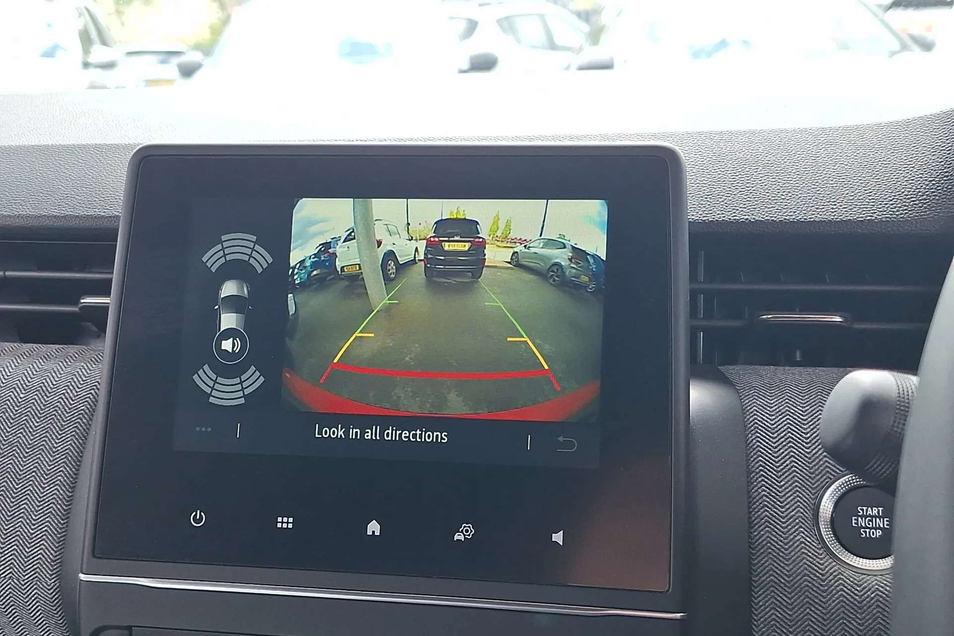 2025 RENAULT CLIO 2025 RENAULT CLIO