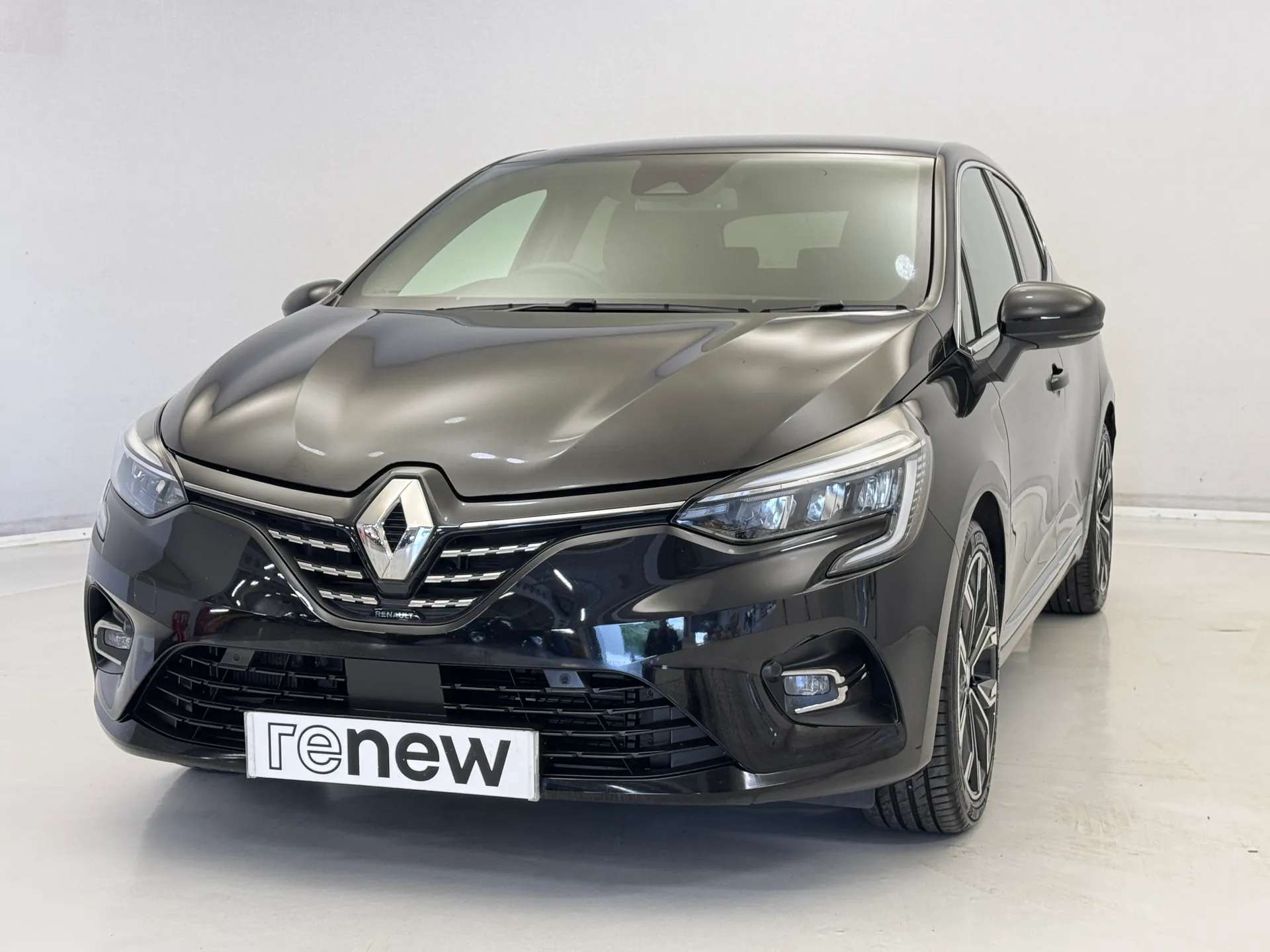 A 2023 RENAULT CLIO 1.6 E-TECH full hybrid 145 Techno 5dr Auto A 2023 RENAULT CLIO 1.6 E-TECH full hybrid 145 Techno 5dr Auto