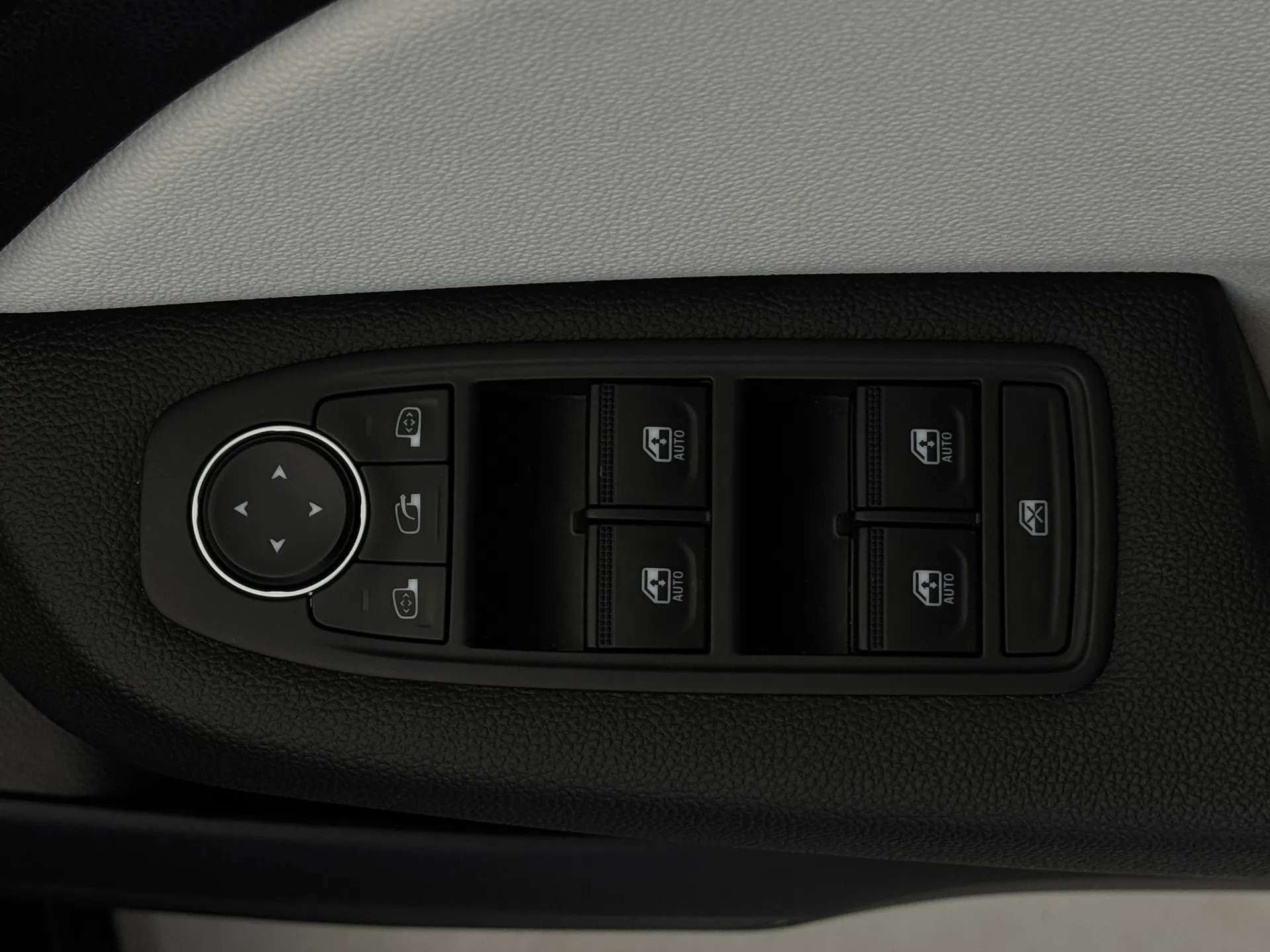 2023 RENAULT CLIO 2023 RENAULT CLIO