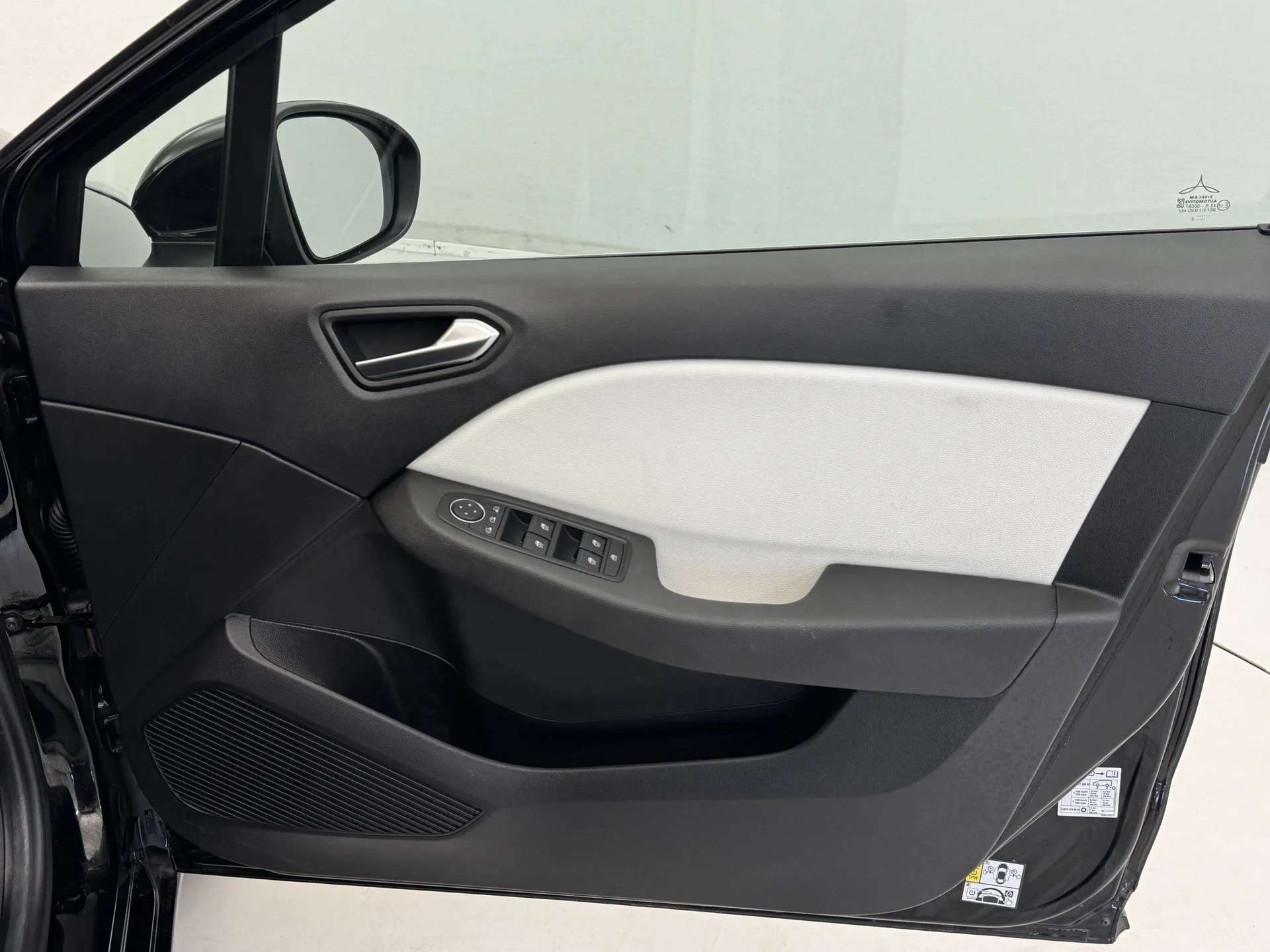 2023 RENAULT CLIO 2023 RENAULT CLIO