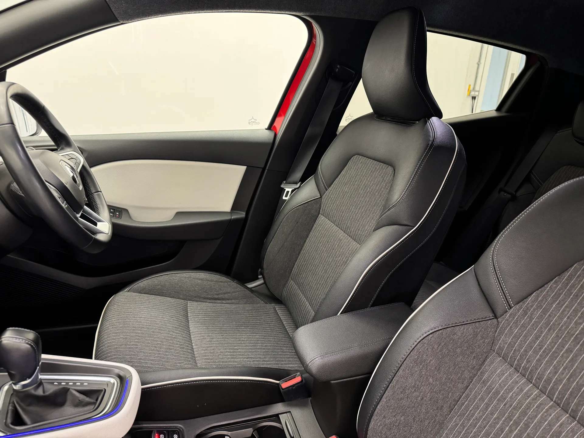 2023 RENAULT CLIO 2023 RENAULT CLIO