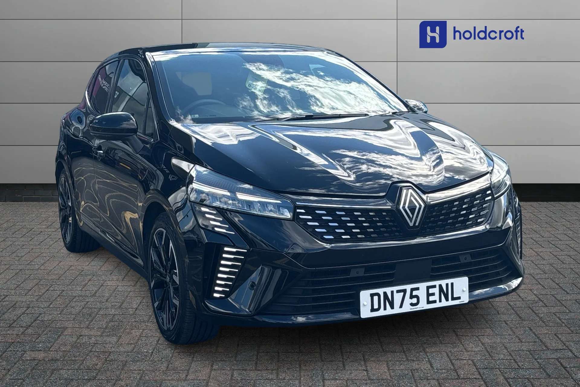 A 2025 RENAULT CLIO 1.6 E-TECH full hybrid 145 Techno 5dr Auto A 2025 RENAULT CLIO 1.6 E-TECH full hybrid 145 Techno 5dr Auto