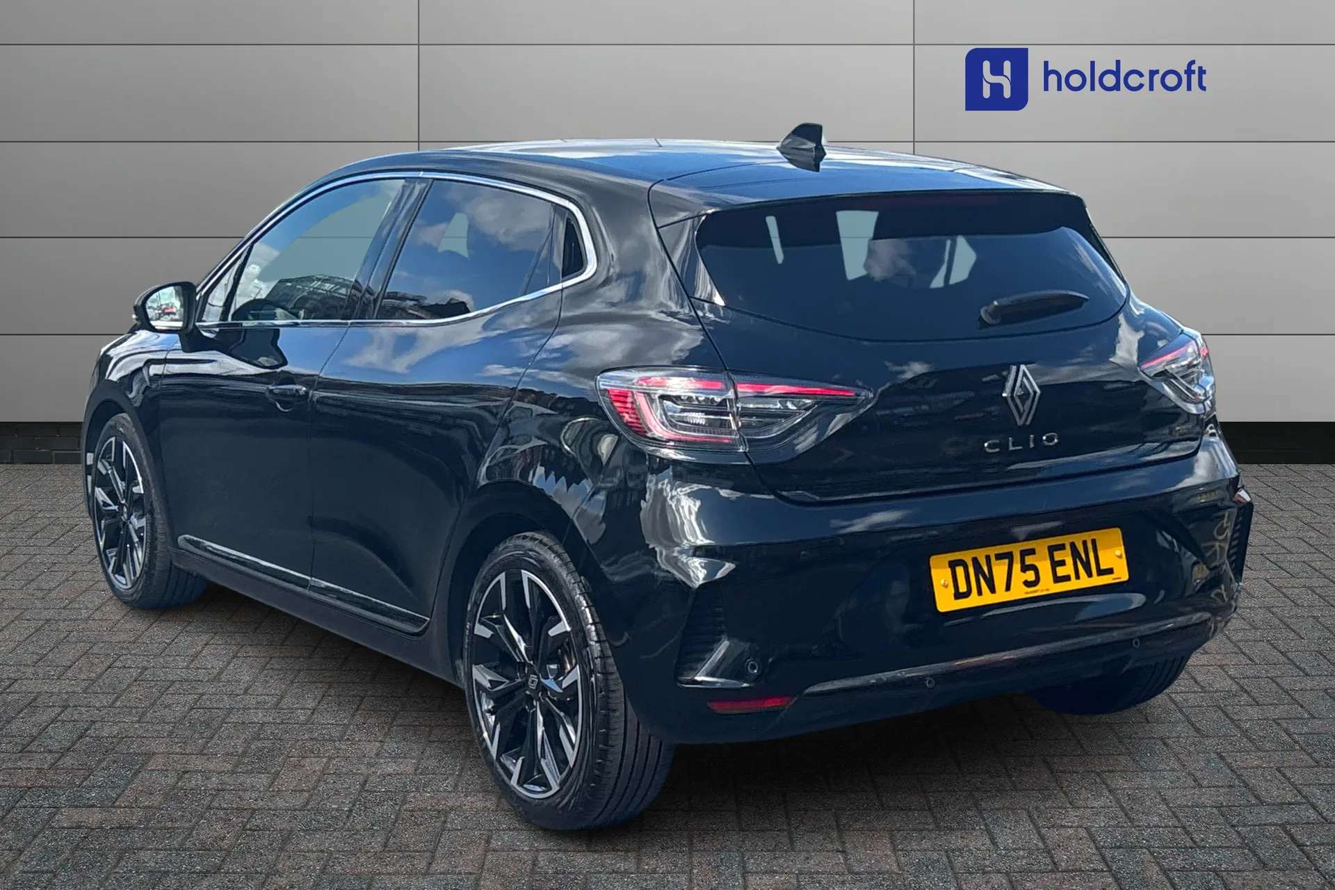 A 2025 RENAULT CLIO 1.6 E-TECH full hybrid 145 Techno 5dr Auto A 2025 RENAULT CLIO 1.6 E-TECH full hybrid 145 Techno 5dr Auto