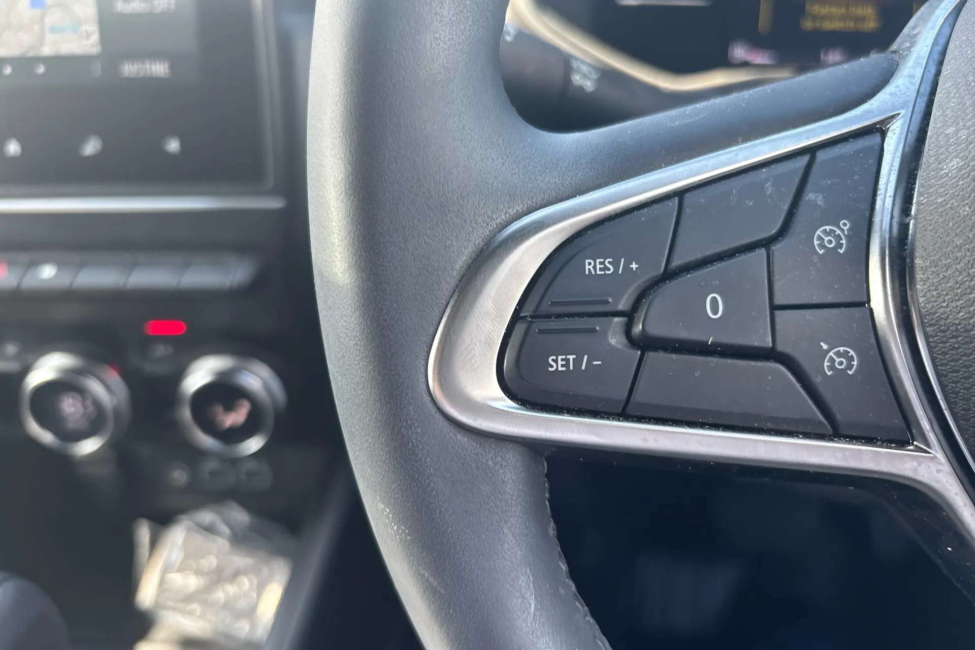 2025 RENAULT CLIO 2025 RENAULT CLIO