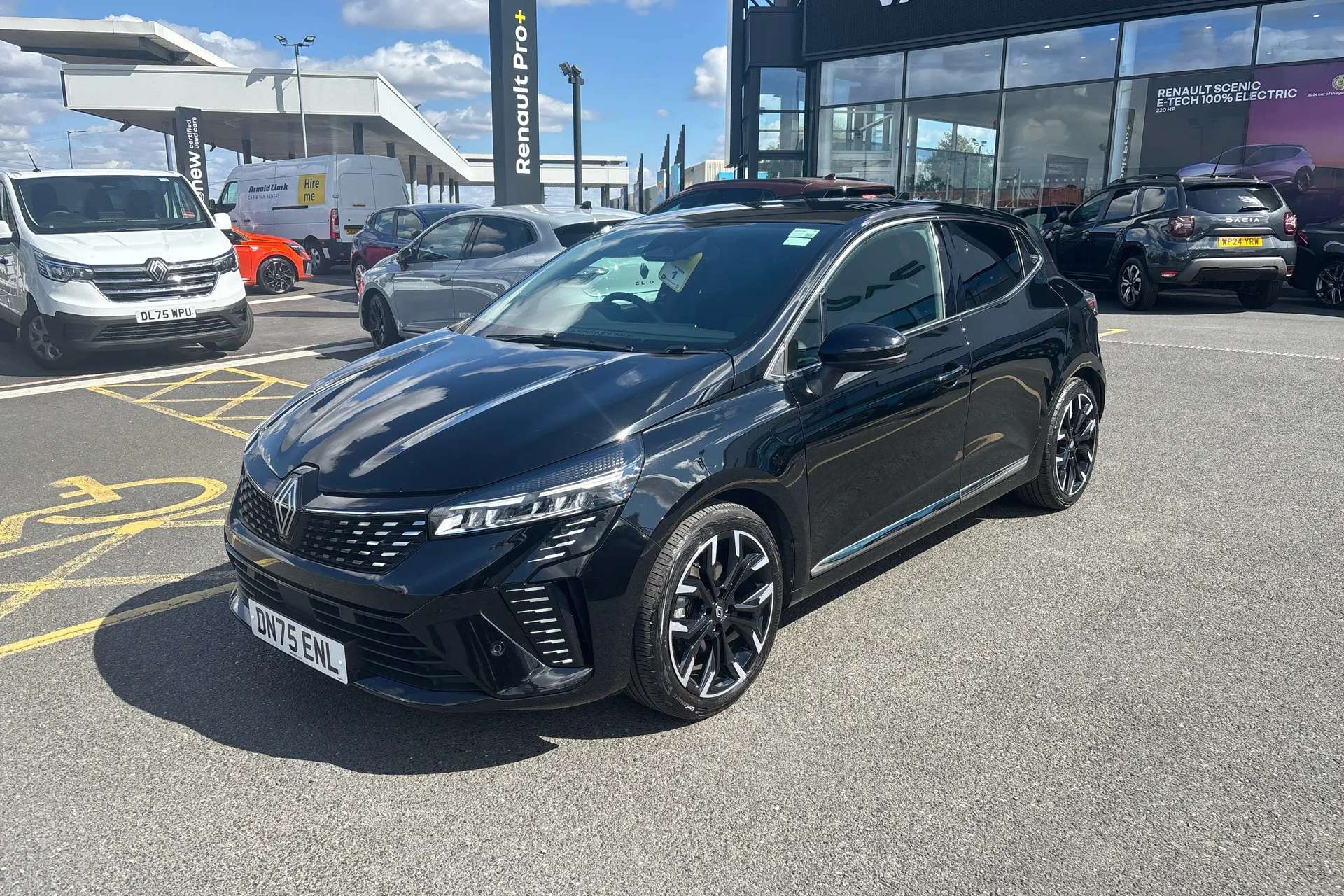 2025 RENAULT CLIO 2025 RENAULT CLIO