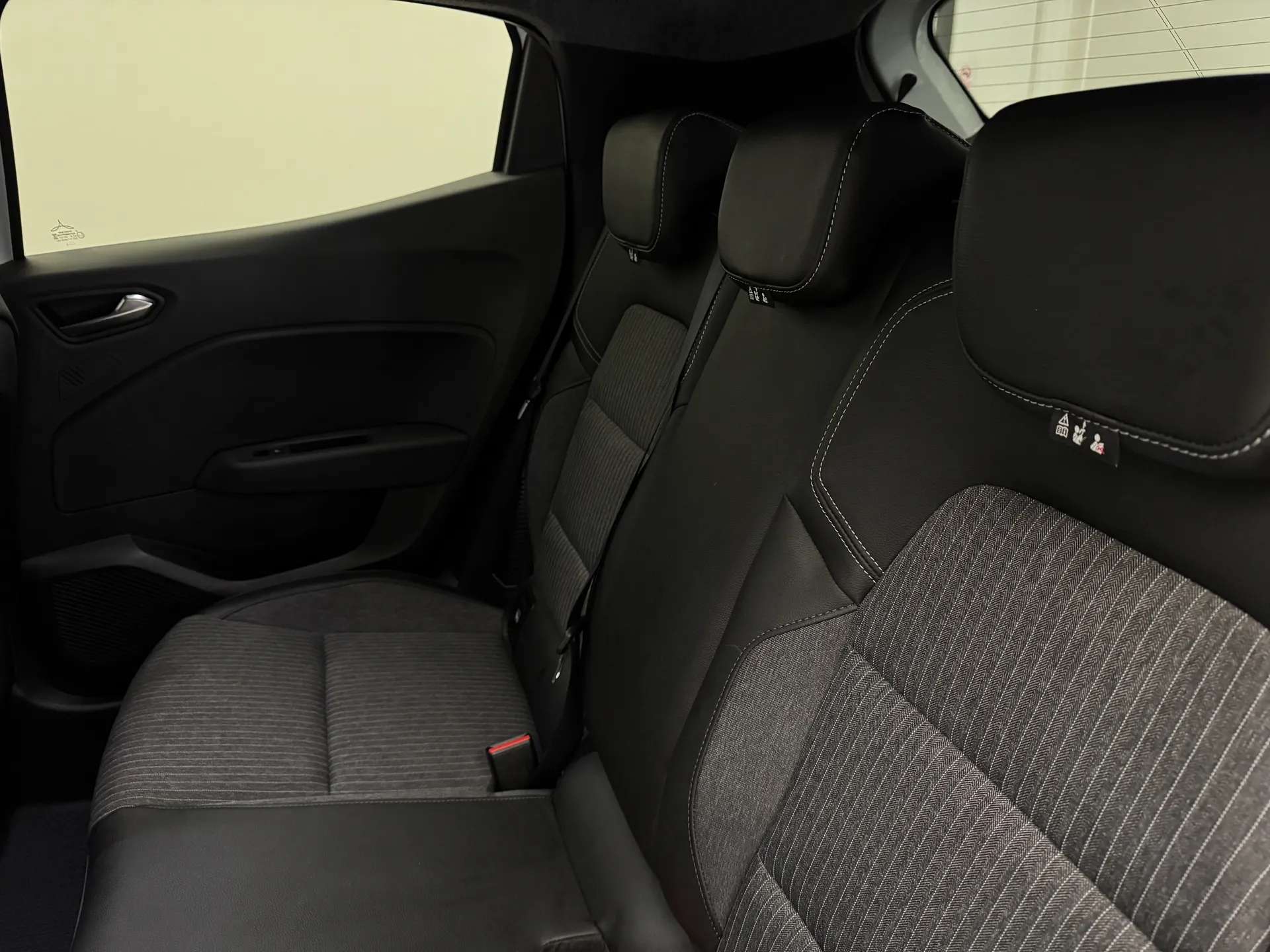 2023 RENAULT CLIO 2023 RENAULT CLIO