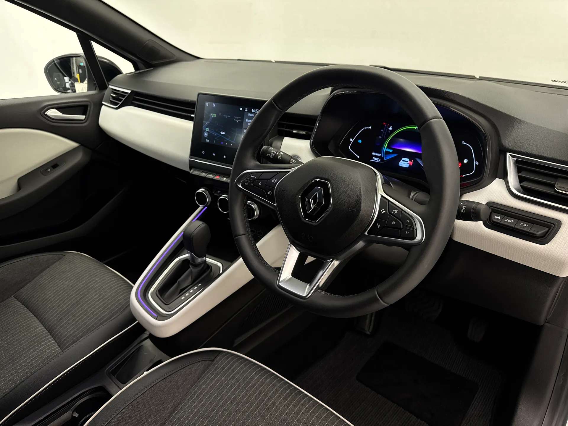 2023 RENAULT CLIO 2023 RENAULT CLIO