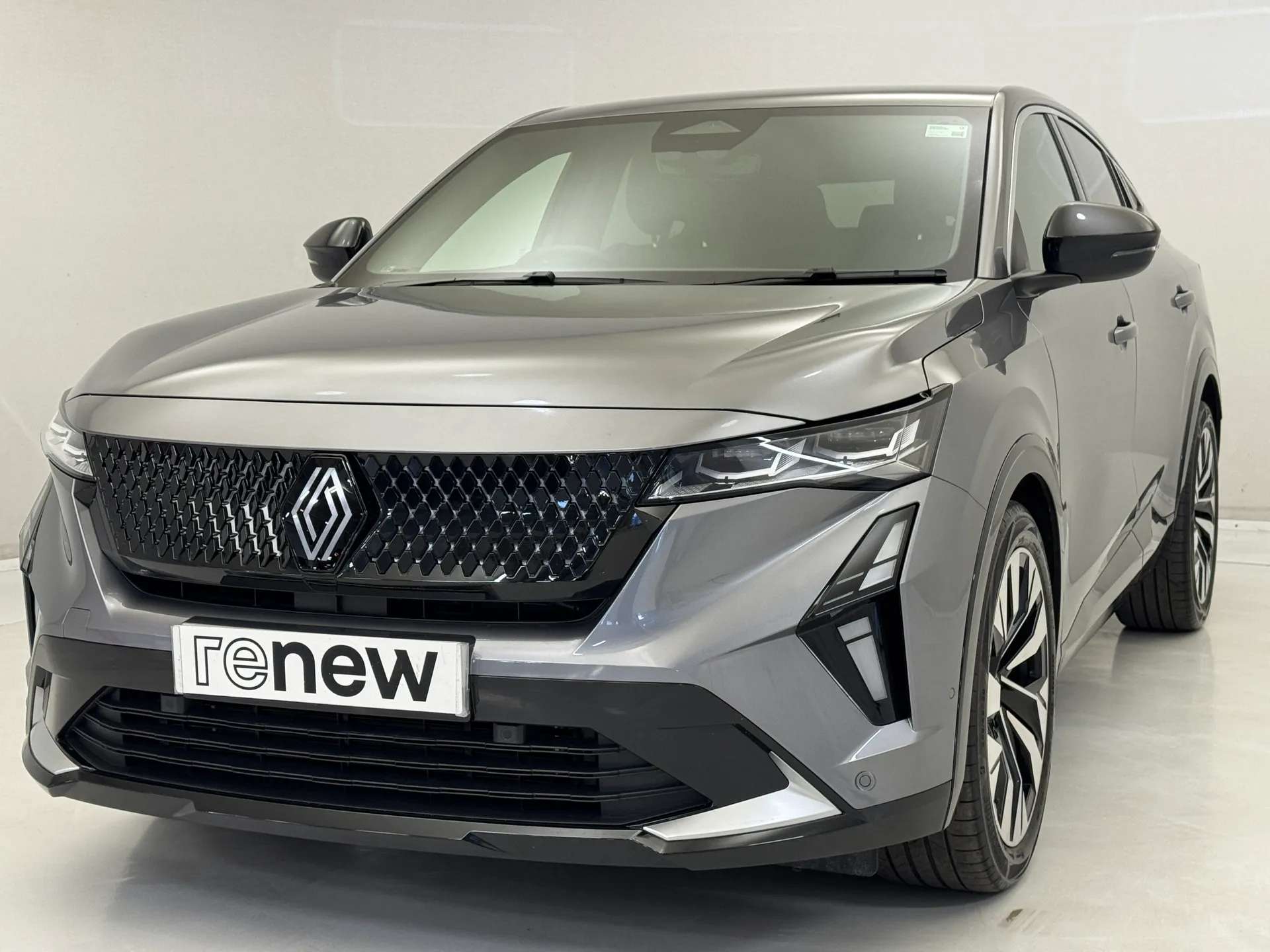 A 2025 RENAULT RAFALE E-Tech Full Hybrid Techno 5dr Auto A 2025 RENAULT RAFALE E-Tech Full Hybrid Techno 5dr Auto