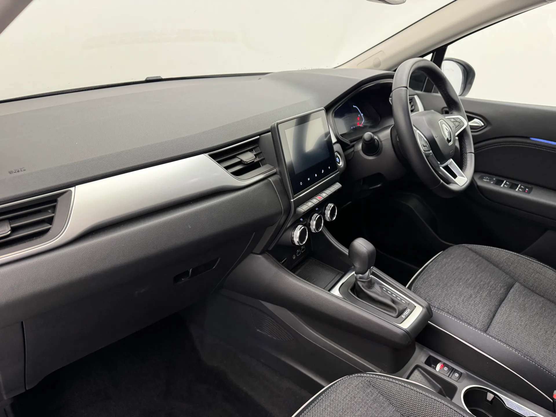 2023 RENAULT CAPTUR 2023 RENAULT CAPTUR