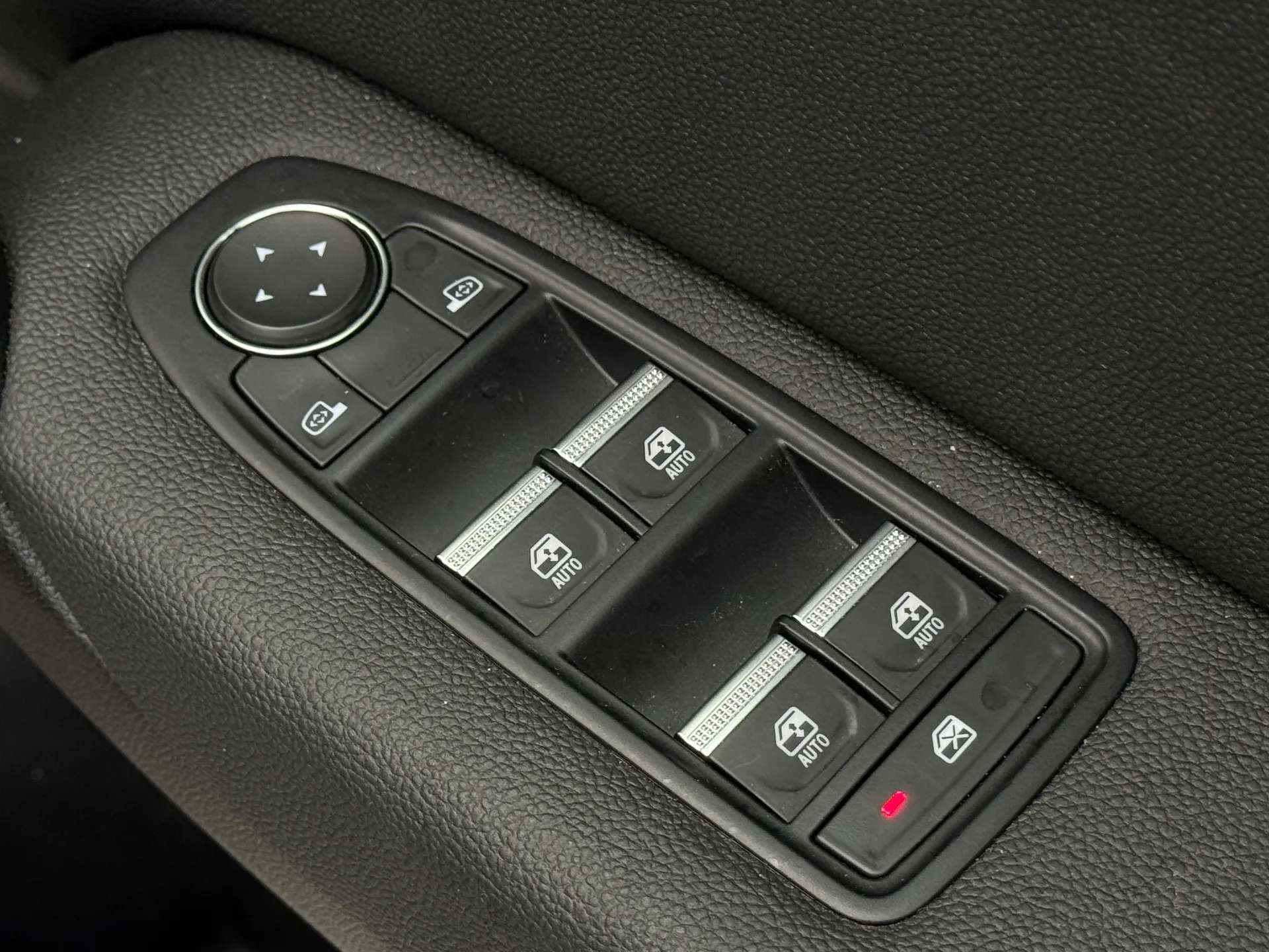 2023 RENAULT CAPTUR 2023 RENAULT CAPTUR