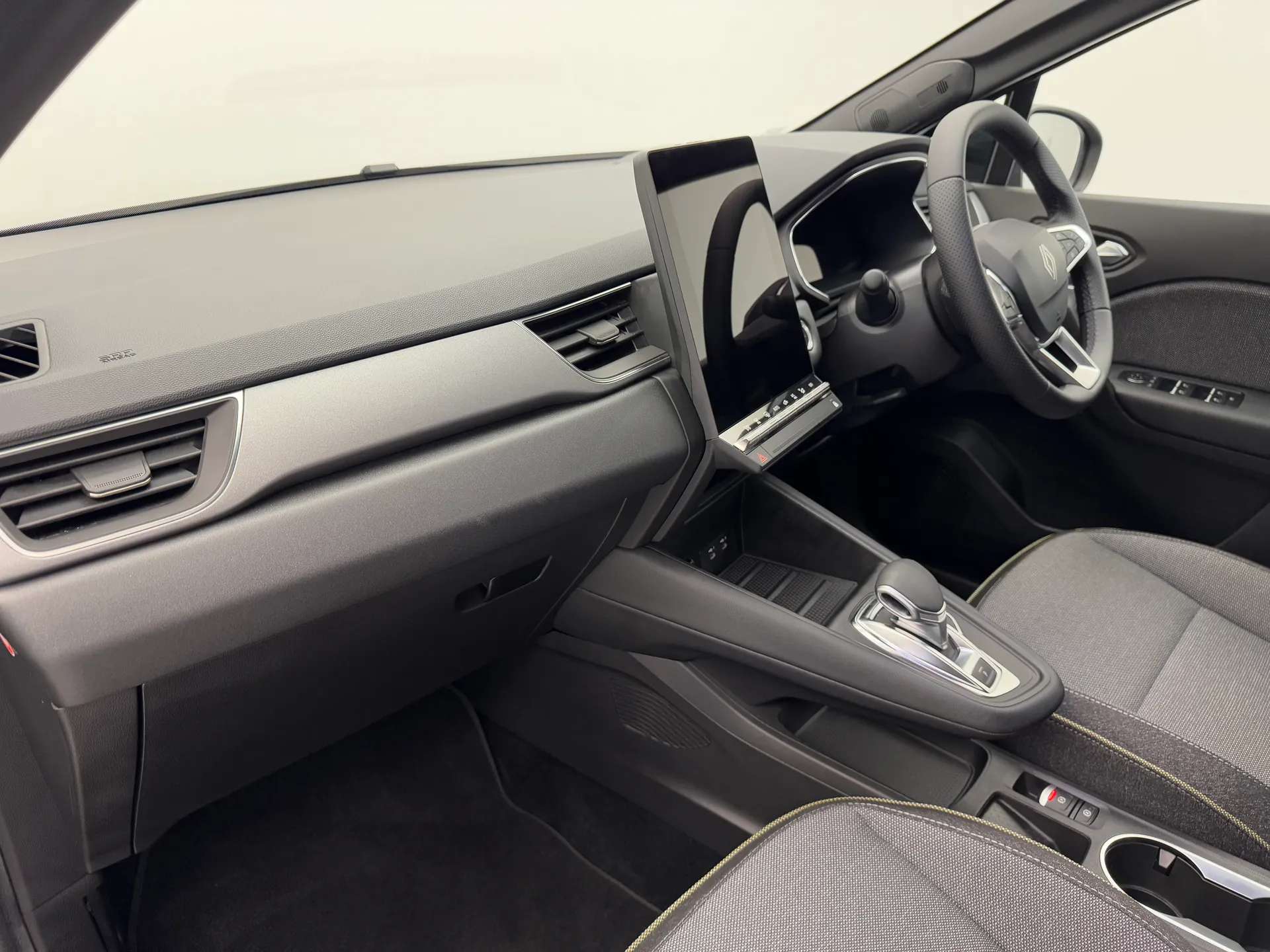 2025 RENAULT SYMBIOZ 2025 RENAULT SYMBIOZ