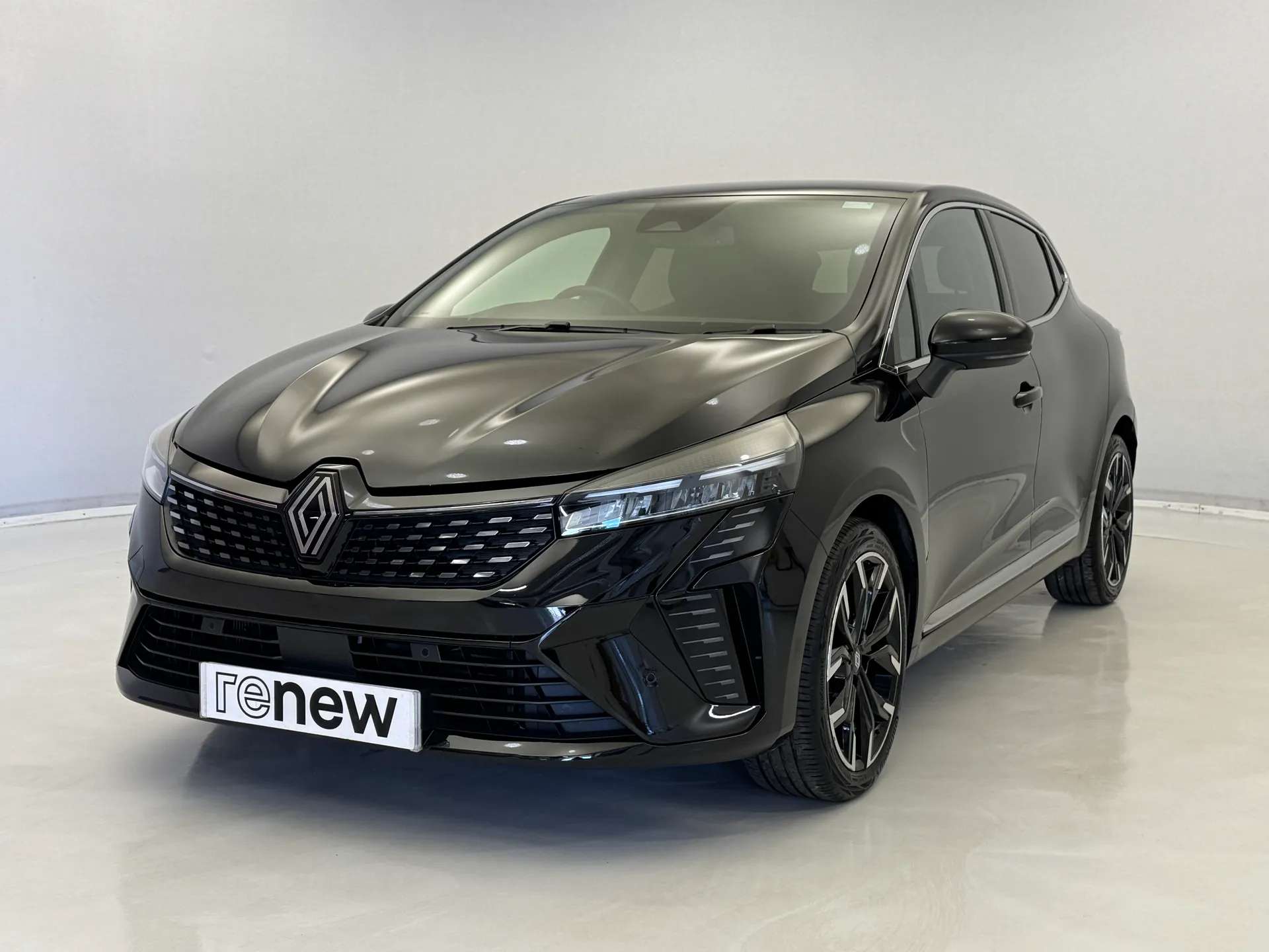 A 2024 RENAULT CLIO 1.6 E-TECH full hybrid 145 Techno 5dr Auto A 2024 RENAULT CLIO 1.6 E-TECH full hybrid 145 Techno 5dr Auto