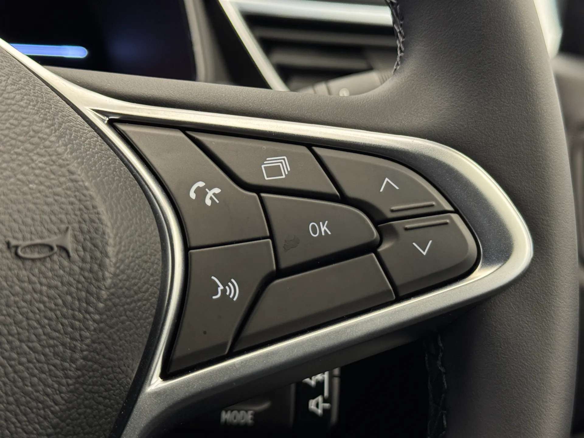 2024 RENAULT CLIO 2024 RENAULT CLIO