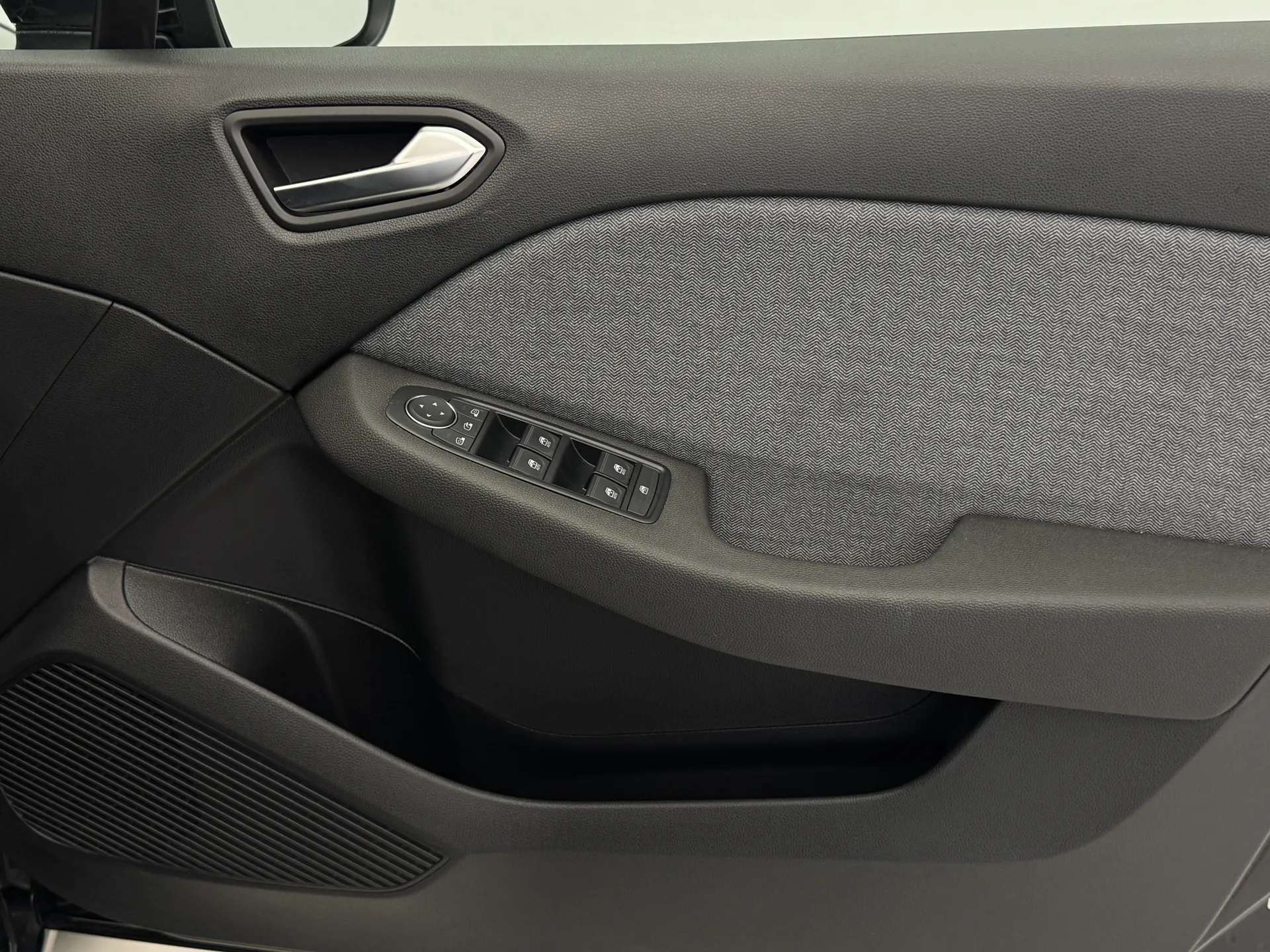 2024 RENAULT CLIO 2024 RENAULT CLIO