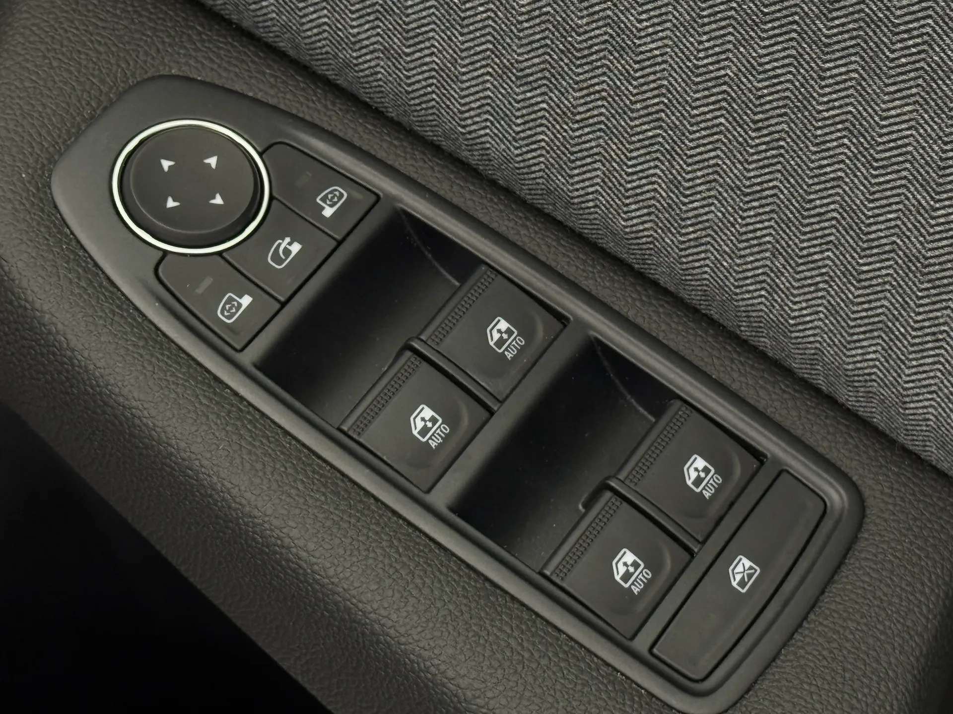 2024 RENAULT CLIO 2024 RENAULT CLIO