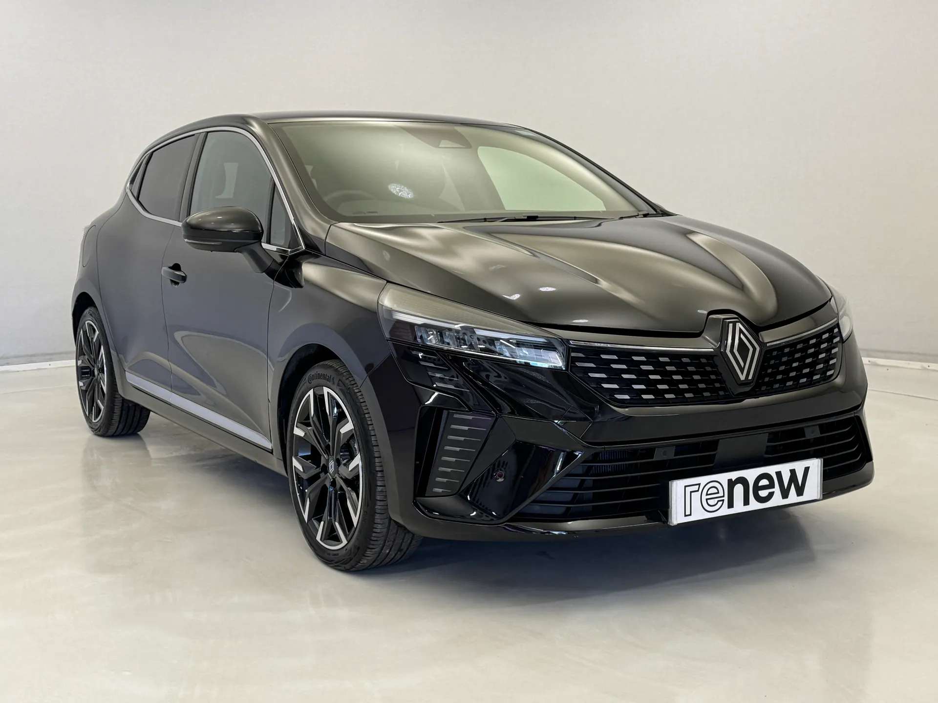A 2024 RENAULT CLIO 1.6 E-TECH full hybrid 145 Techno 5dr Auto A 2024 RENAULT CLIO 1.6 E-TECH full hybrid 145 Techno 5dr Auto