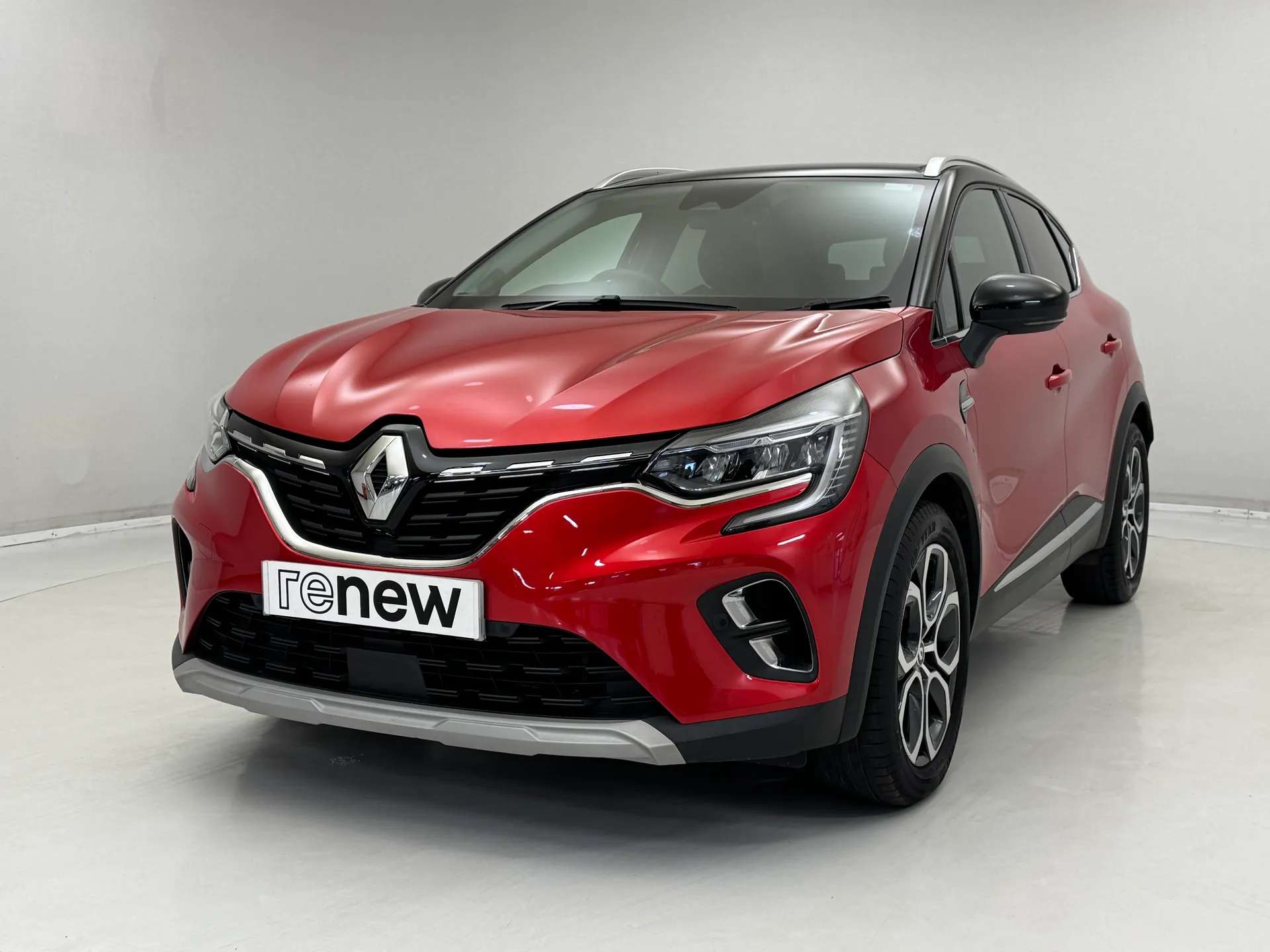A 2023 RENAULT CAPTUR 1.6 E-Tech full hybrid 145 Techno 5dr Auto A 2023 RENAULT CAPTUR 1.6 E-Tech full hybrid 145 Techno 5dr Auto