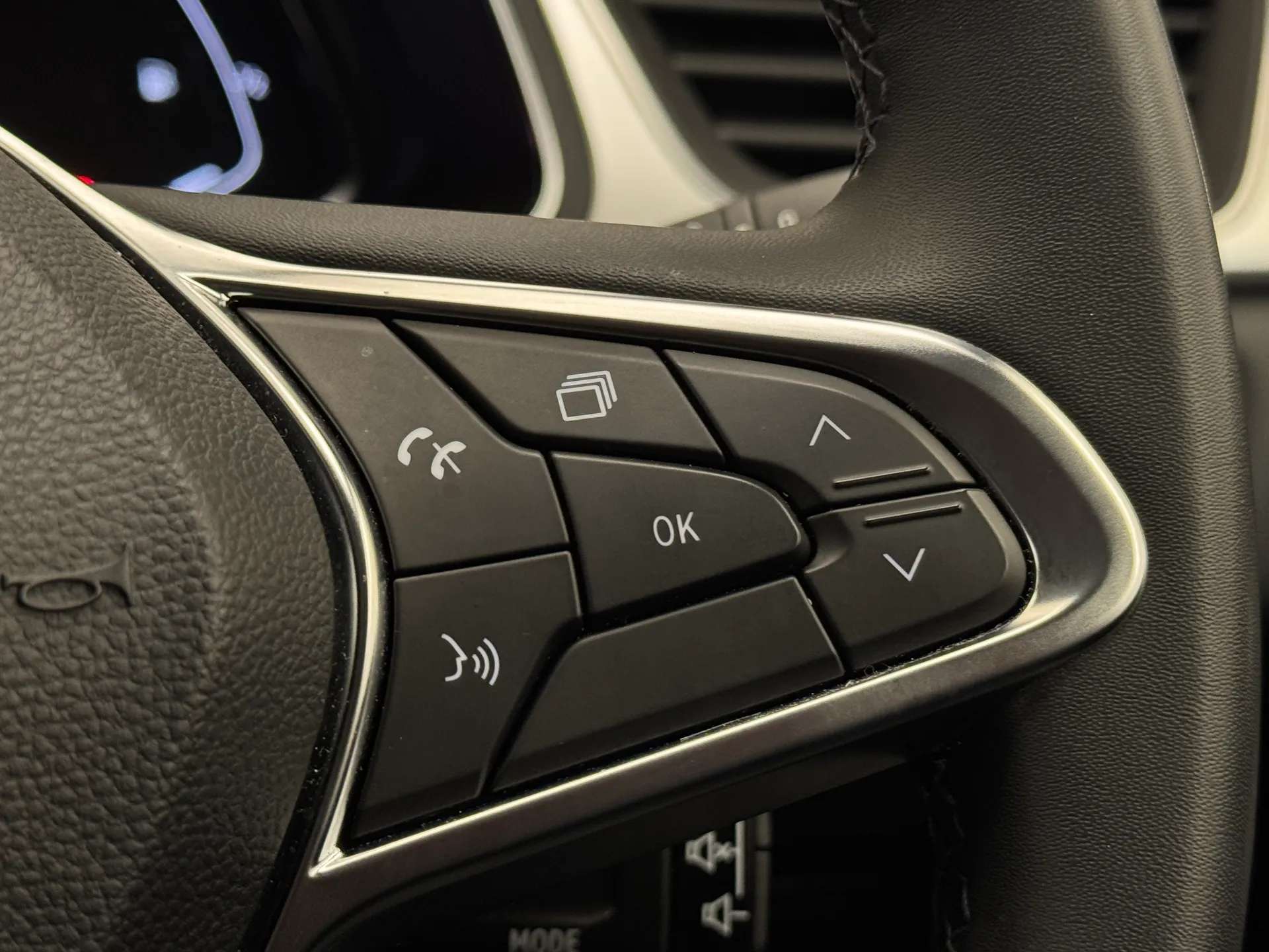 2023 RENAULT CAPTUR 2023 RENAULT CAPTUR