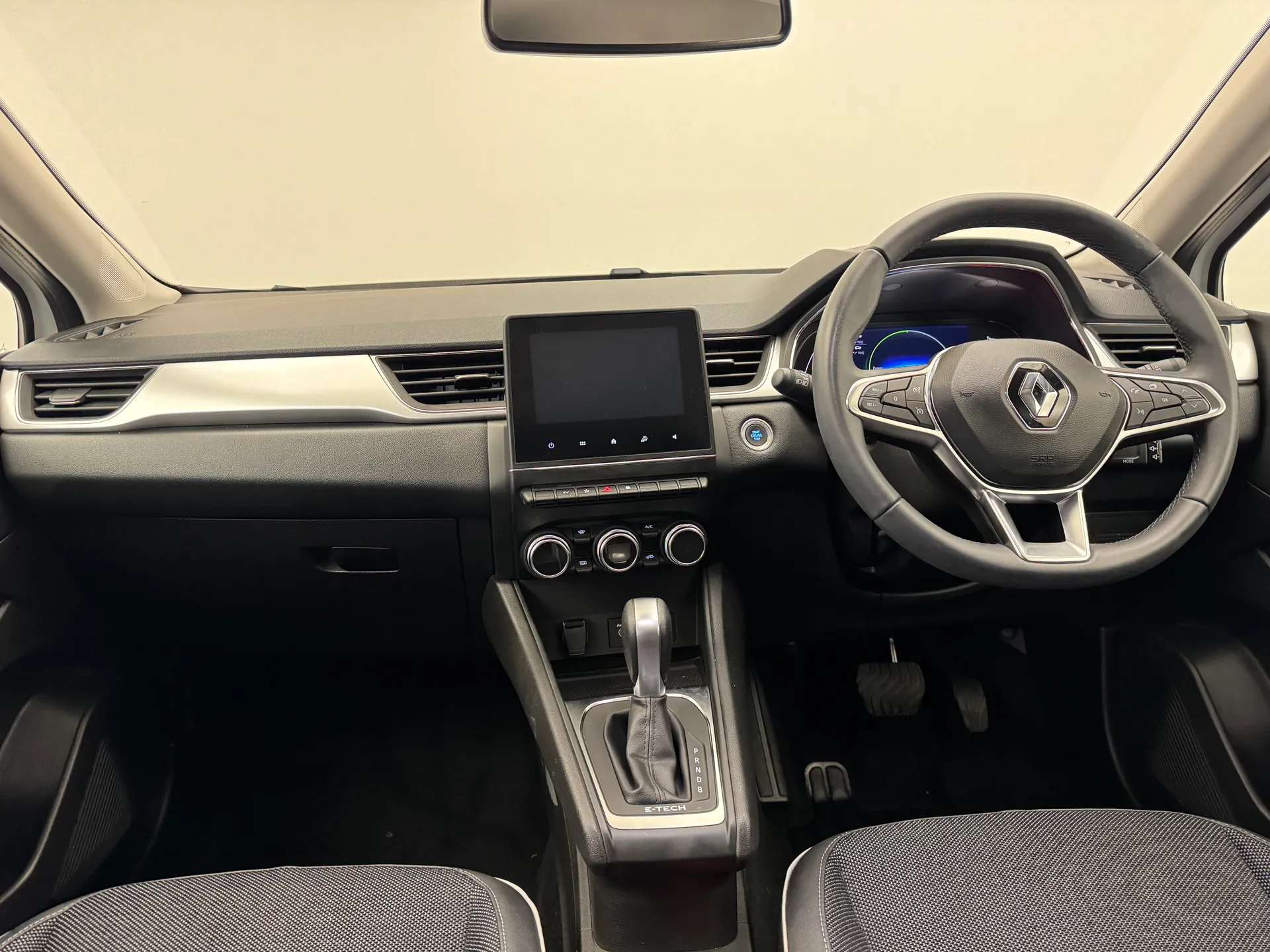 2023 RENAULT CAPTUR 2023 RENAULT CAPTUR