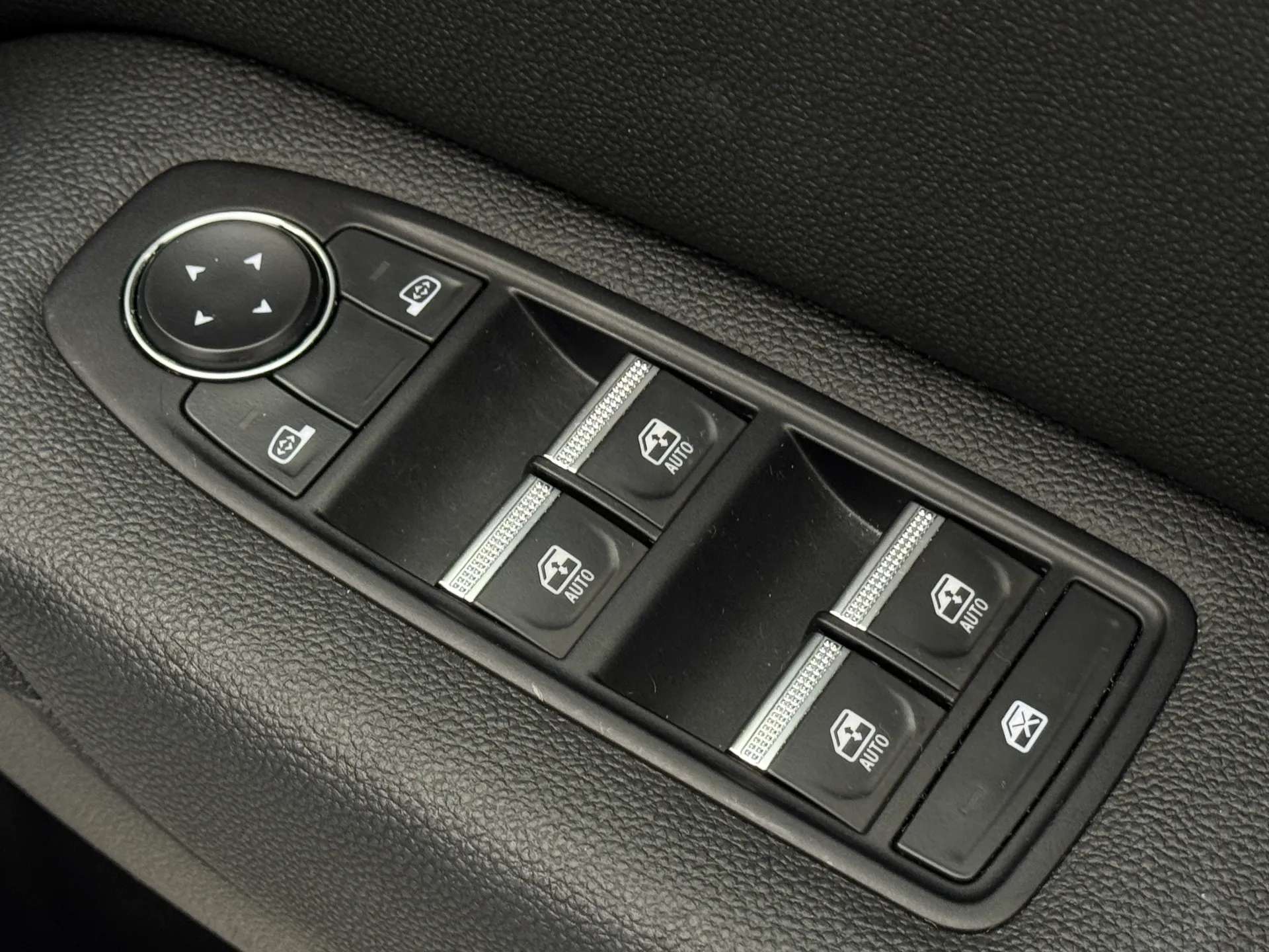 2023 RENAULT CAPTUR 2023 RENAULT CAPTUR