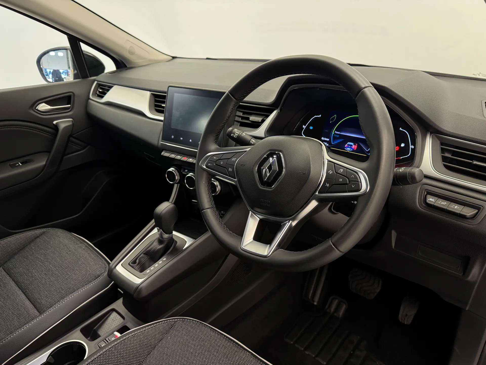 2024 RENAULT CAPTUR 2024 RENAULT CAPTUR