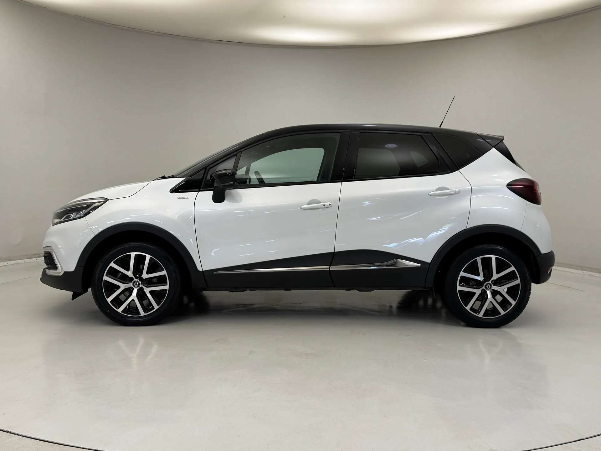 2019 RENAULT CAPTUR 2019 RENAULT CAPTUR