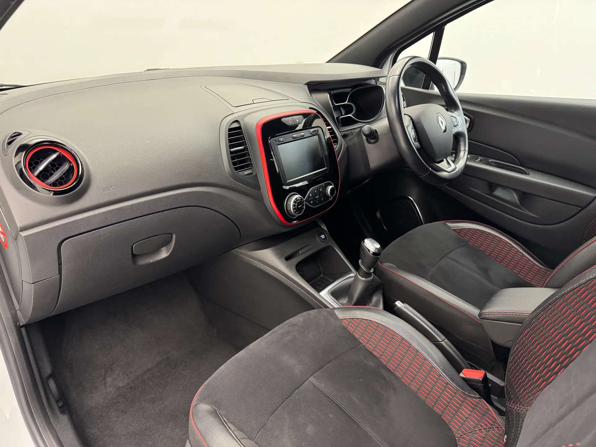 2019 RENAULT CAPTUR 2019 RENAULT CAPTUR