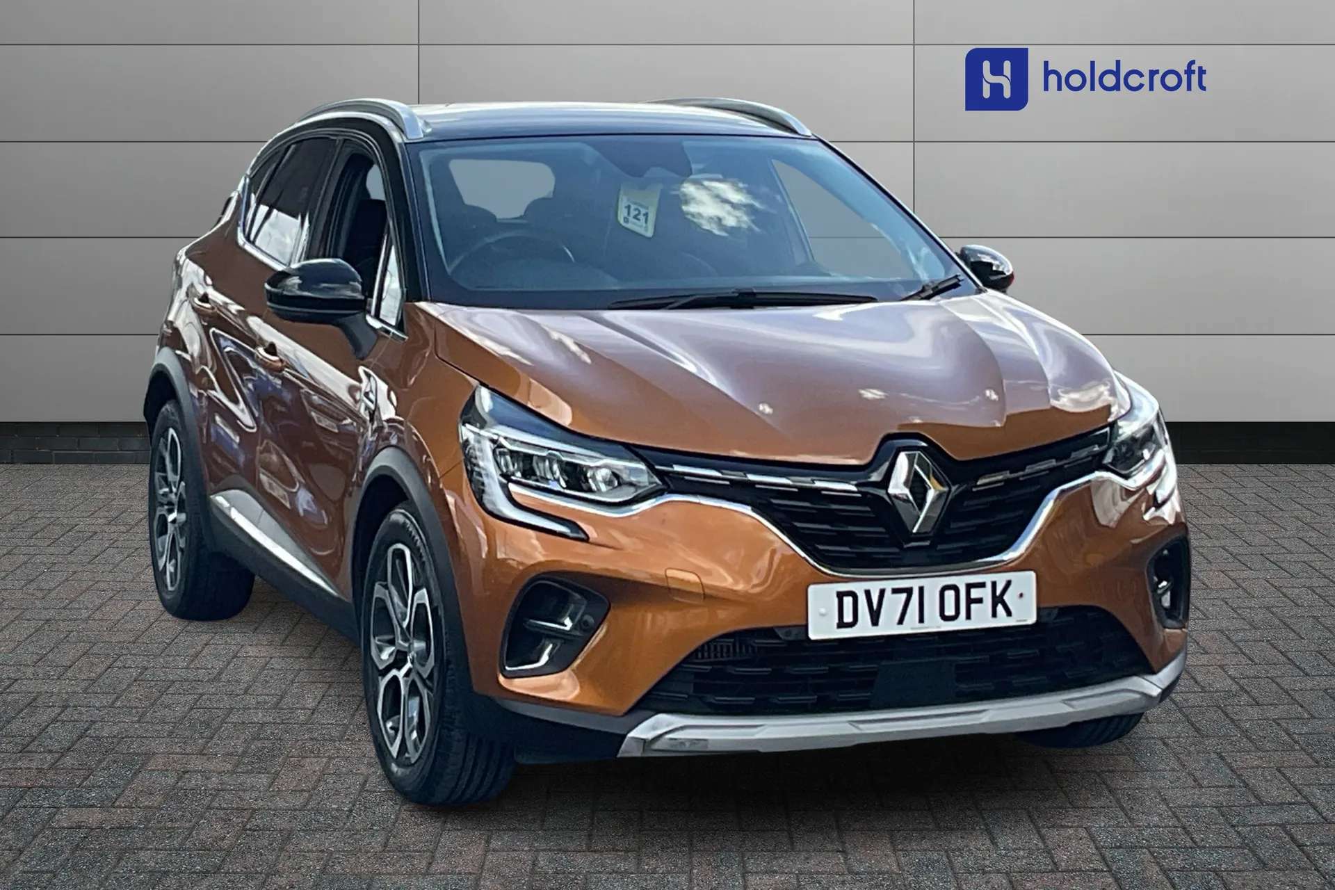 A 2021 RENAULT CAPTUR 1.3 TCE 140 S Edition 5dr A 2021 RENAULT CAPTUR 1.3 TCE 140 S Edition 5dr