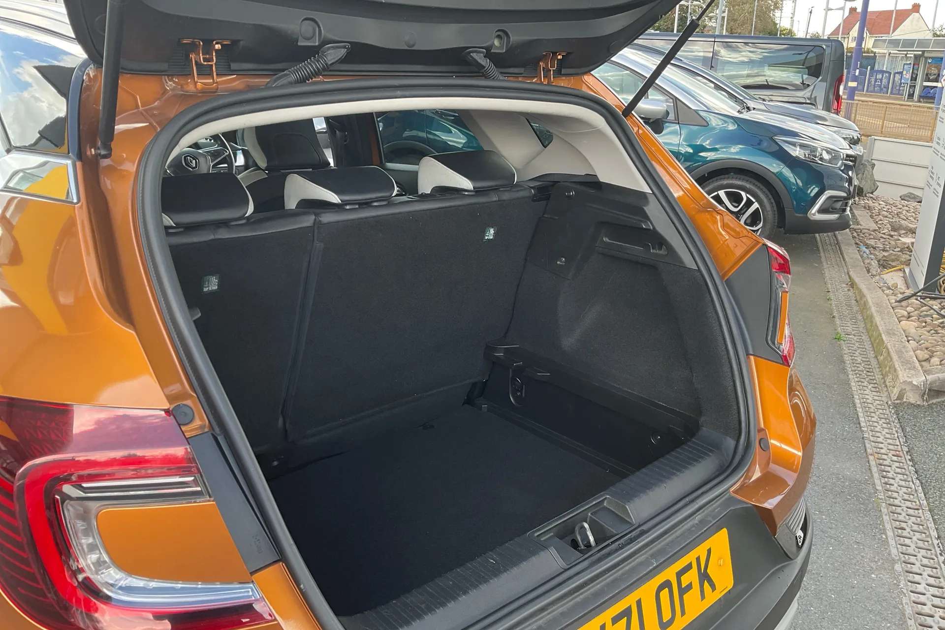 2021 RENAULT CAPTUR 2021 RENAULT CAPTUR