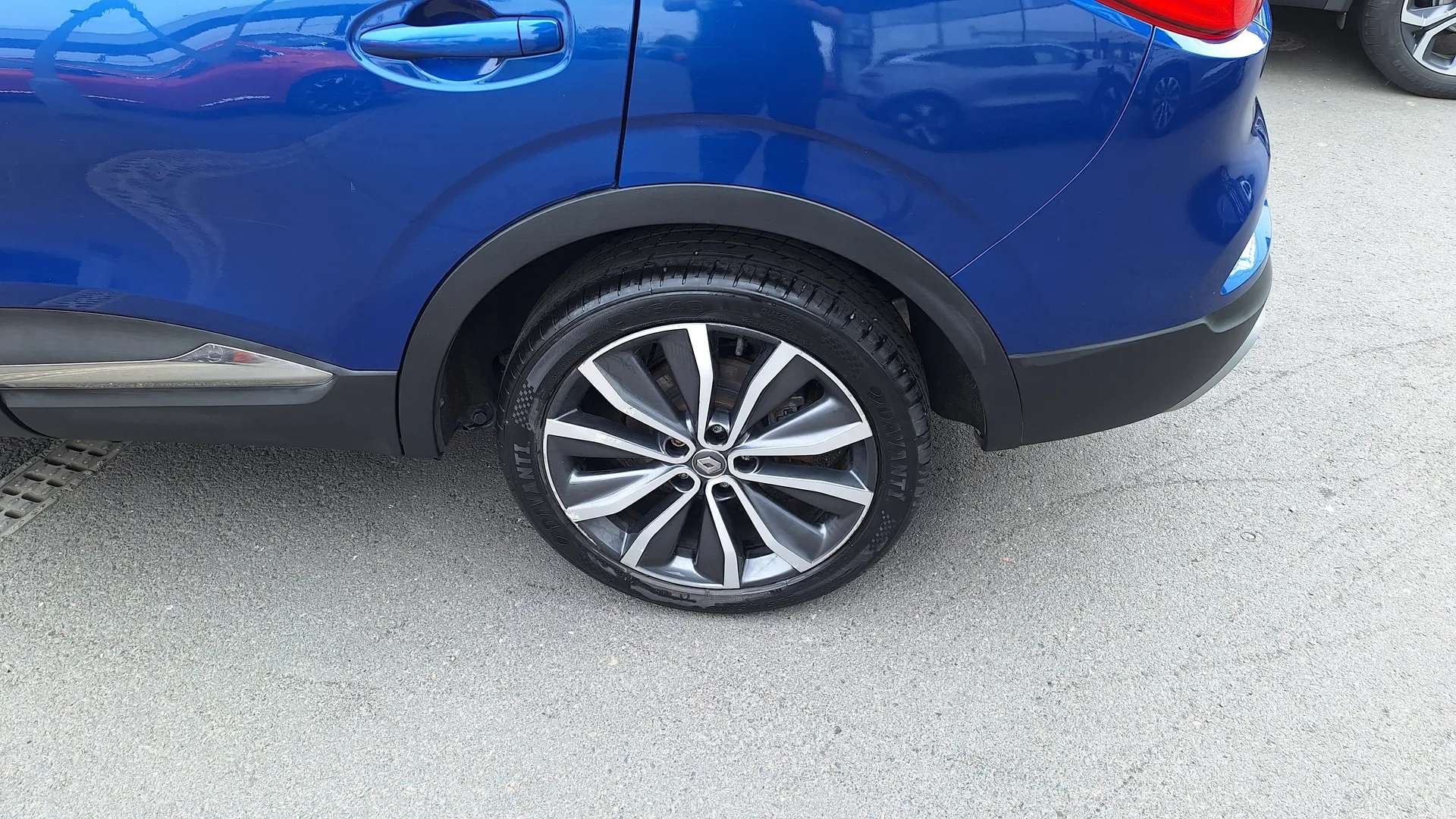 A 2020 RENAULT KADJAR 1.3 TCE S Edition 5dr A 2020 RENAULT KADJAR 1.3 TCE S Edition 5dr