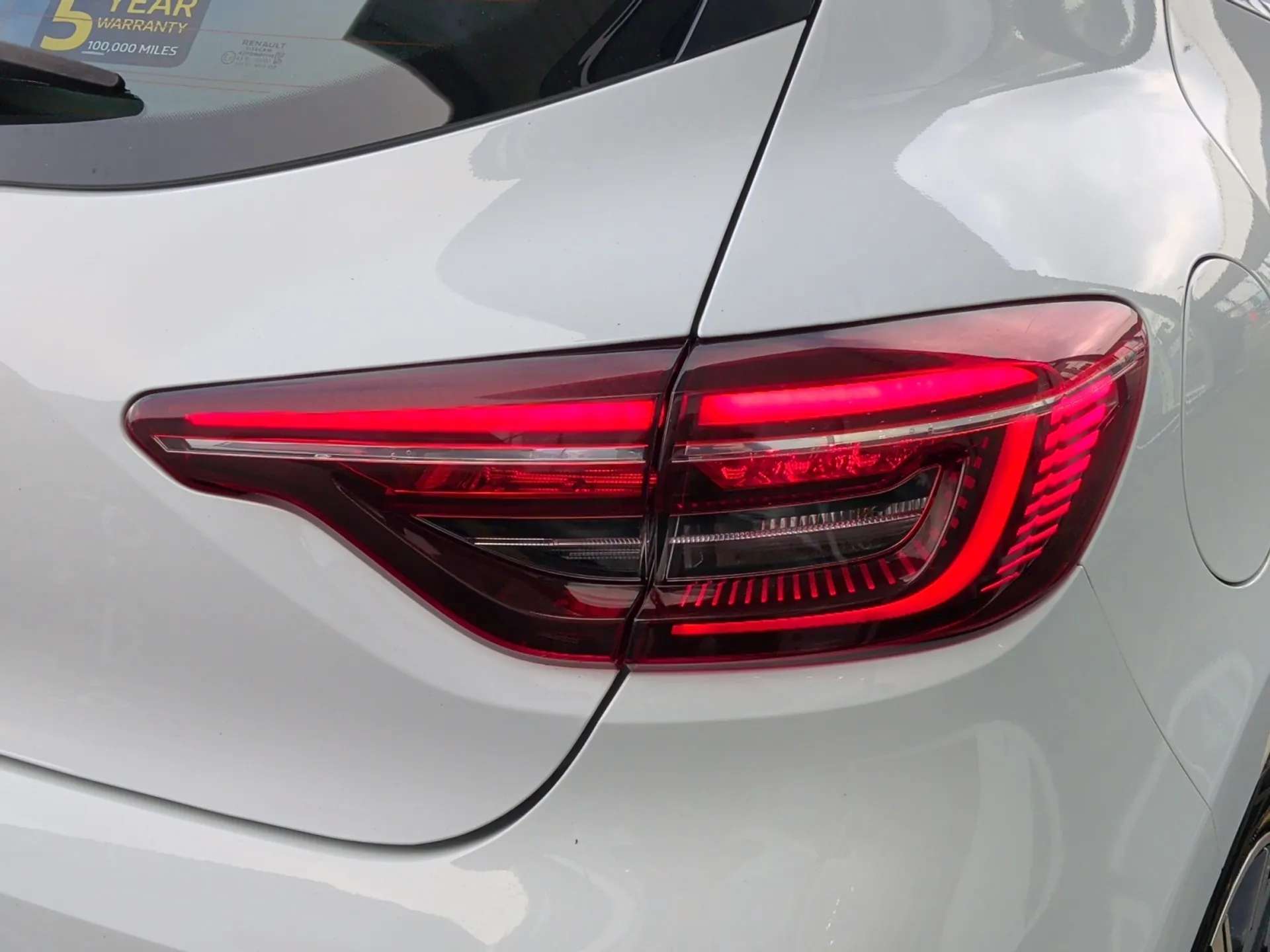 2021 RENAULT CLIO 2021 RENAULT CLIO