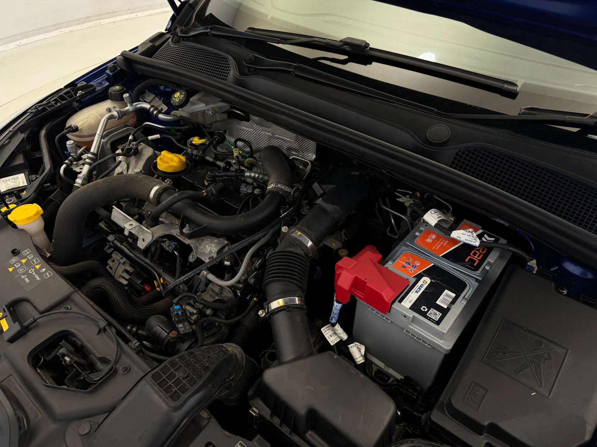 2021 RENAULT CLIO 2021 RENAULT CLIO