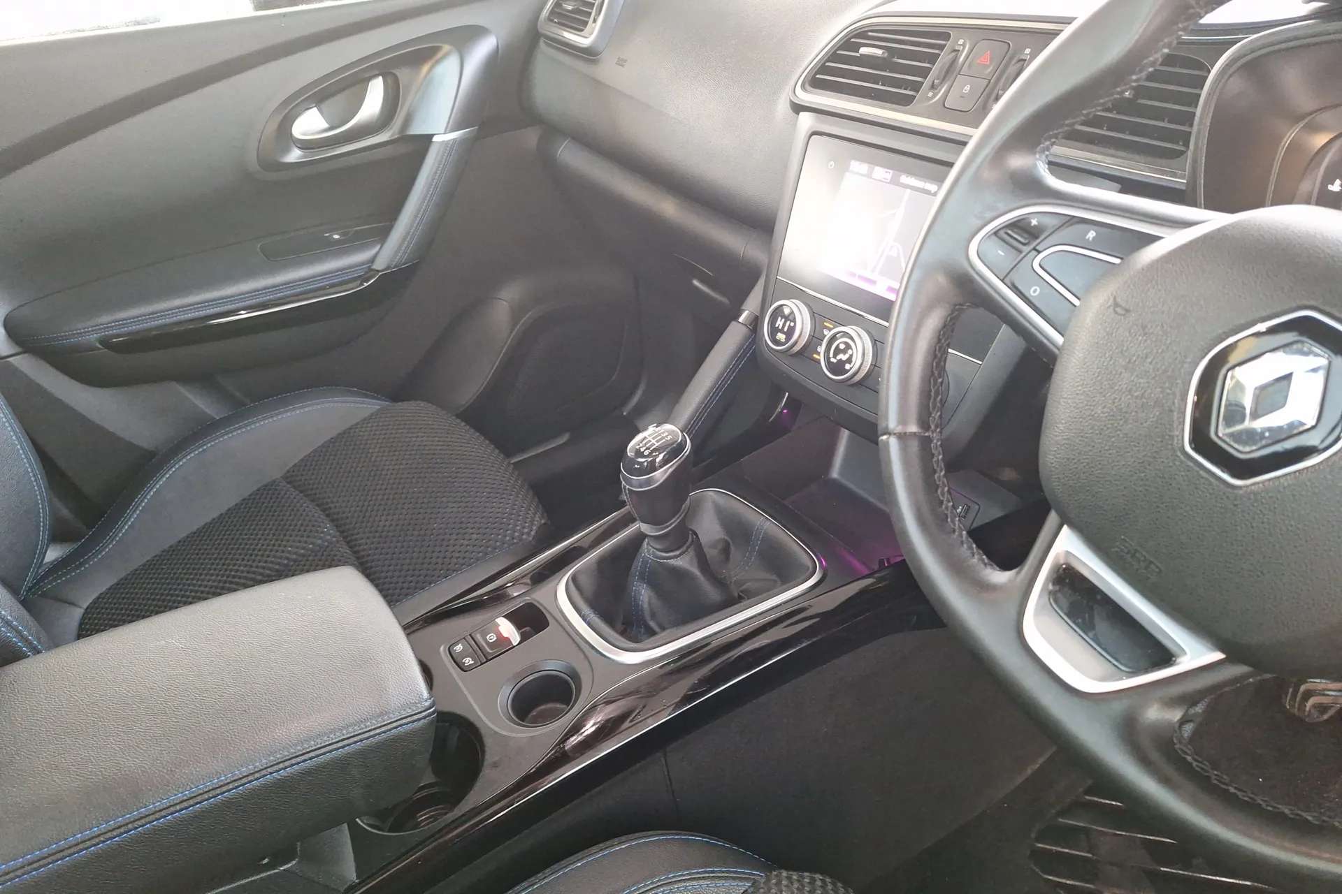 2019 RENAULT KADJAR 2019 RENAULT KADJAR