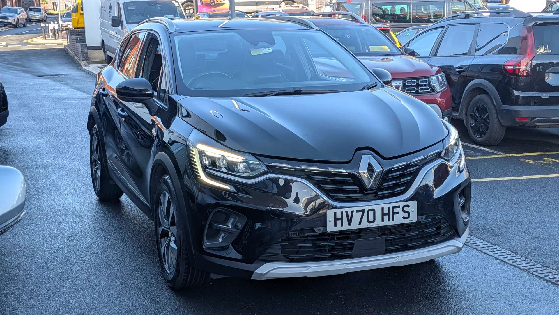 A 2020 RENAULT CAPTUR 1.0 TCE 100 S Edition 5dr A 2020 RENAULT CAPTUR 1.0 TCE 100 S Edition 5dr